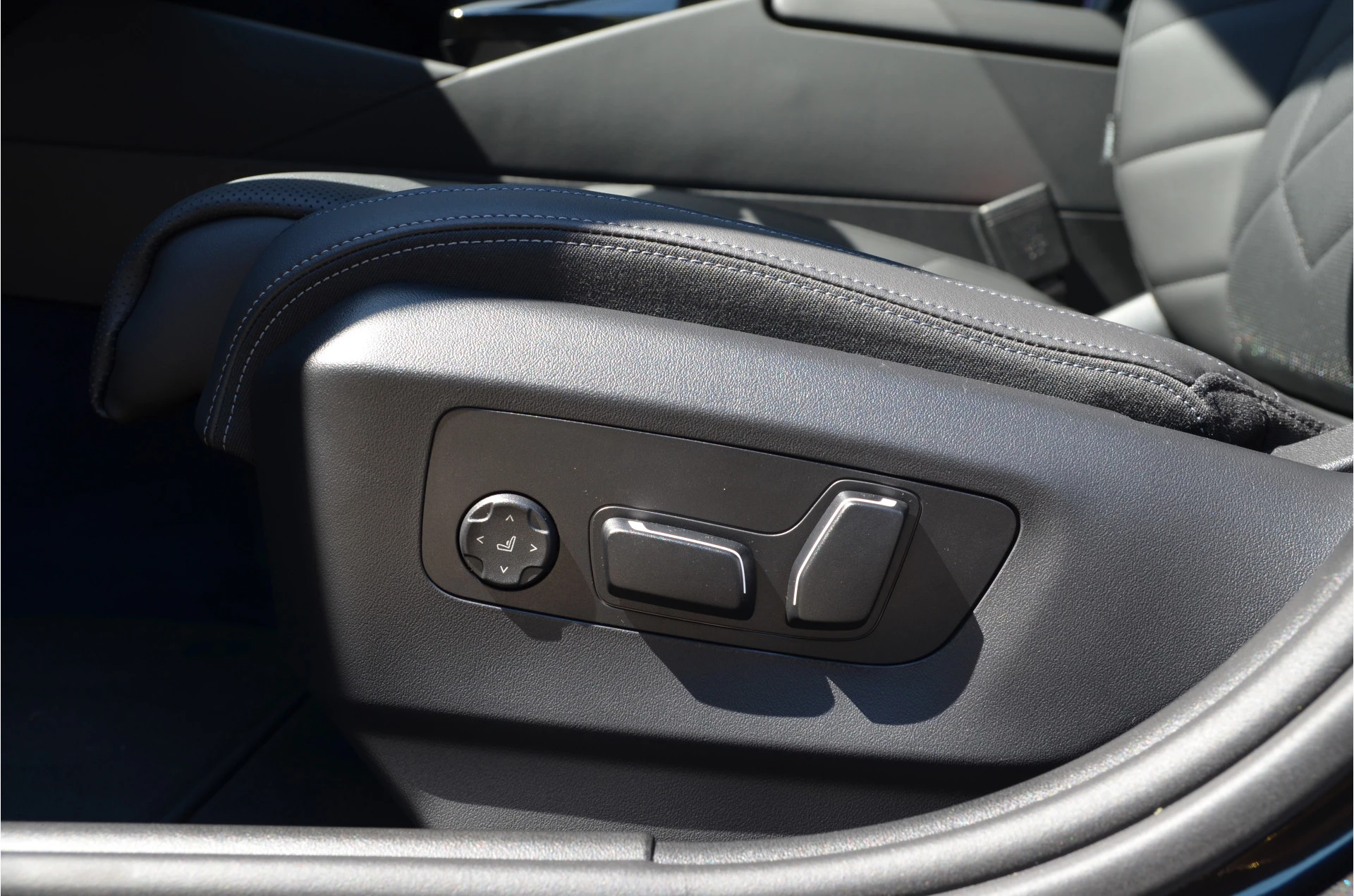 Hoofdafbeelding BMW i5