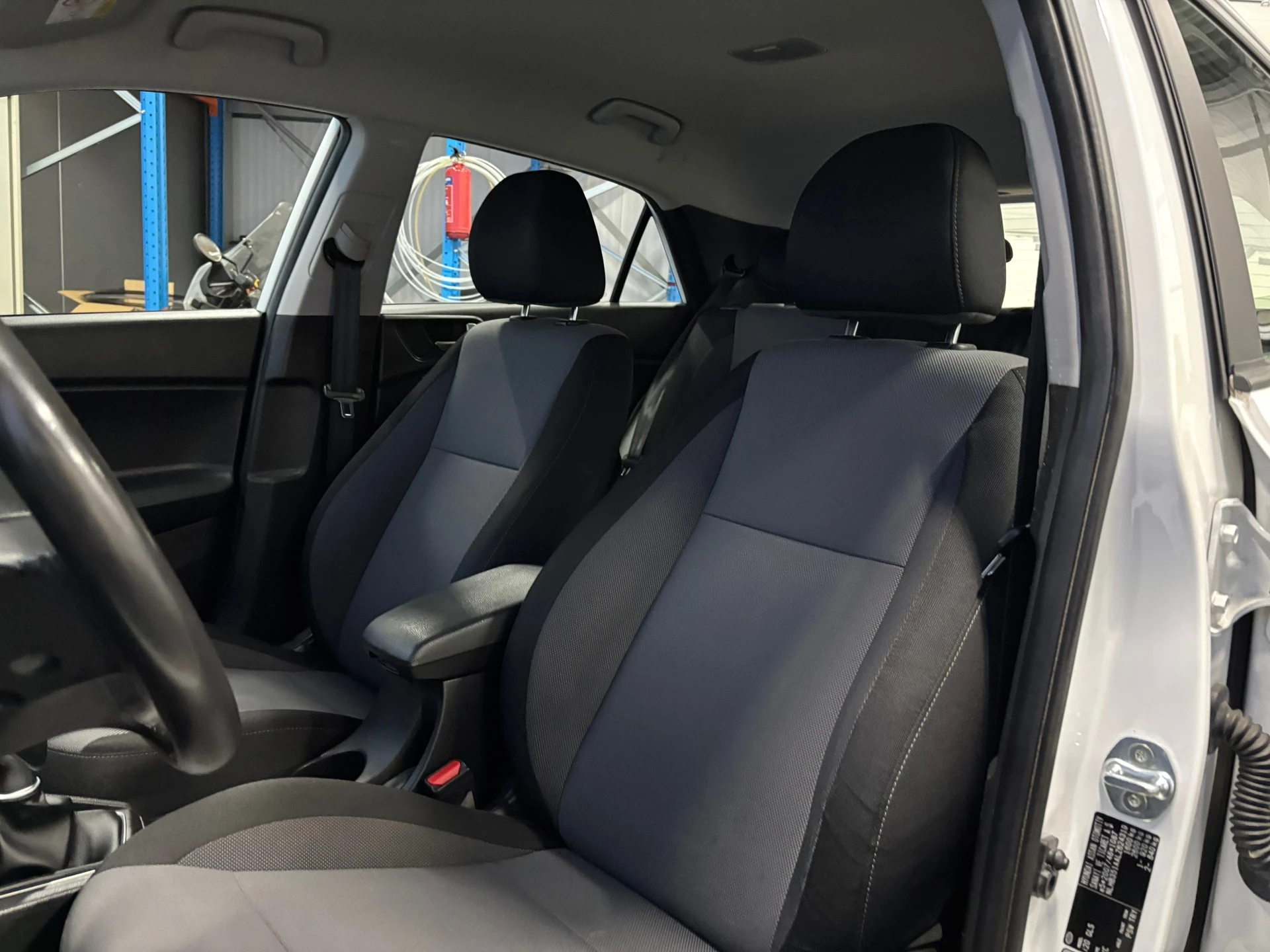 Hoofdafbeelding Hyundai i20