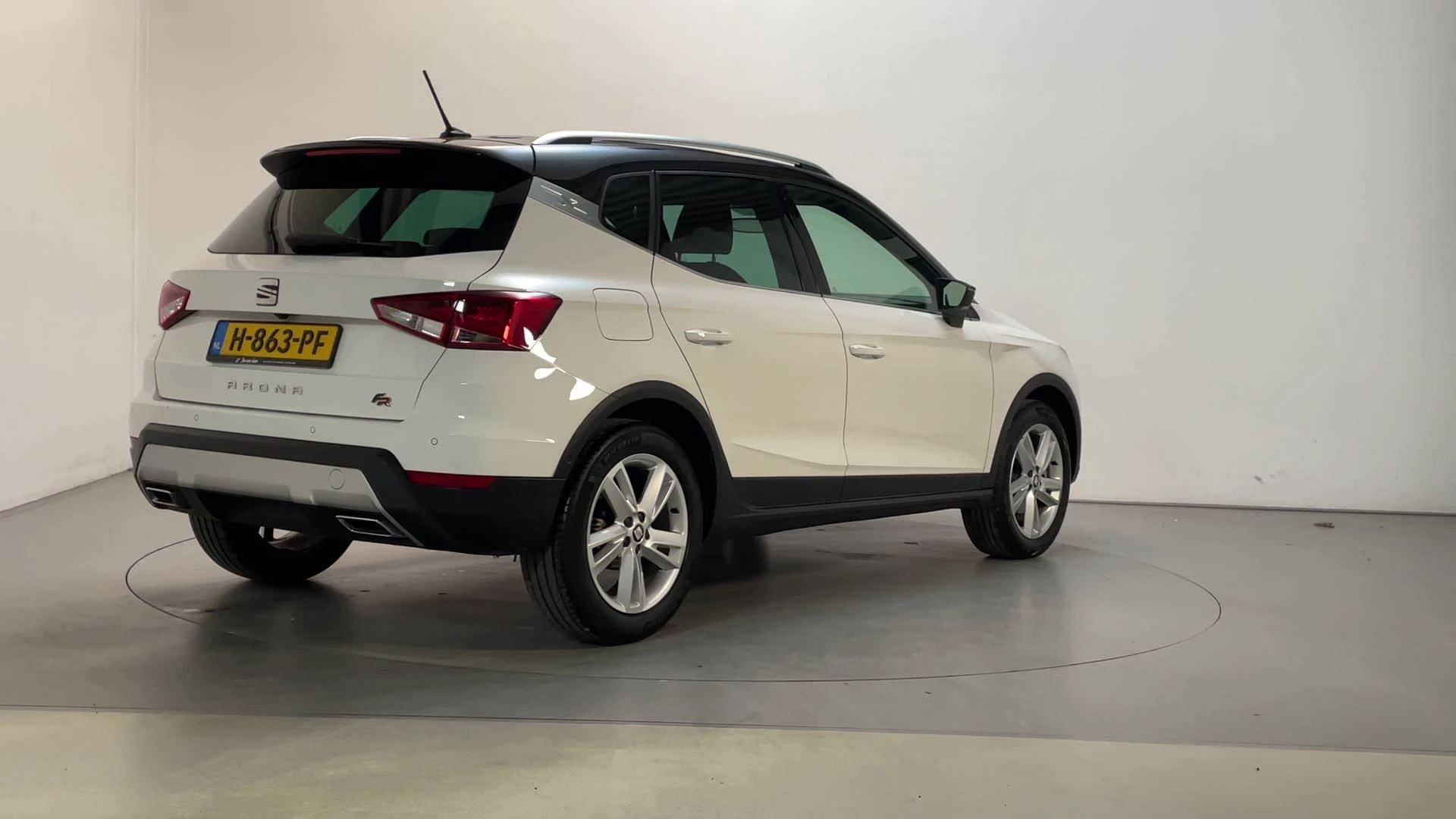 Hoofdafbeelding SEAT Arona