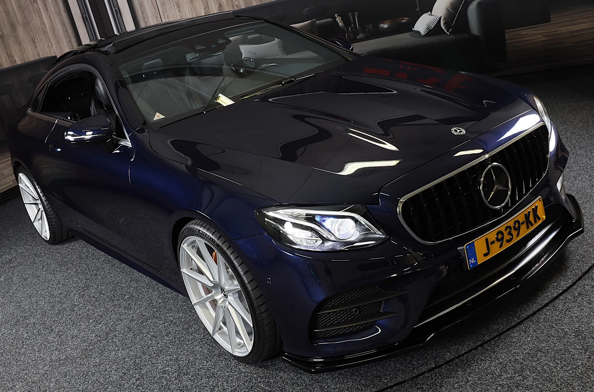 Hoofdafbeelding Mercedes-Benz E-Klasse
