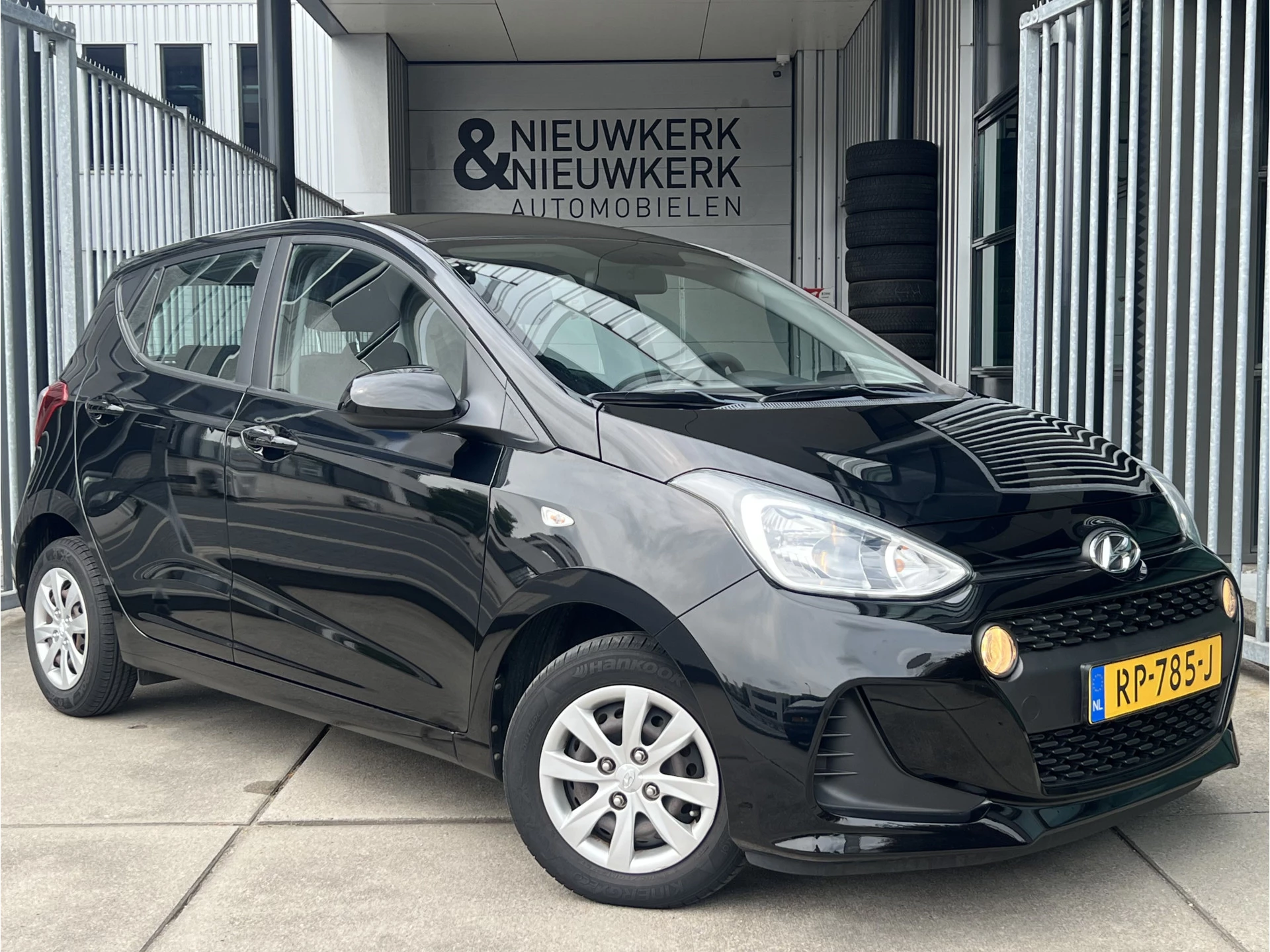 Hoofdafbeelding Hyundai i10