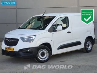 Opel Combo 102PK L1 Clima Navi Camera LED Trekhaak 102 PK Euro 6 3m3 Airco Trekhaak Cruise control