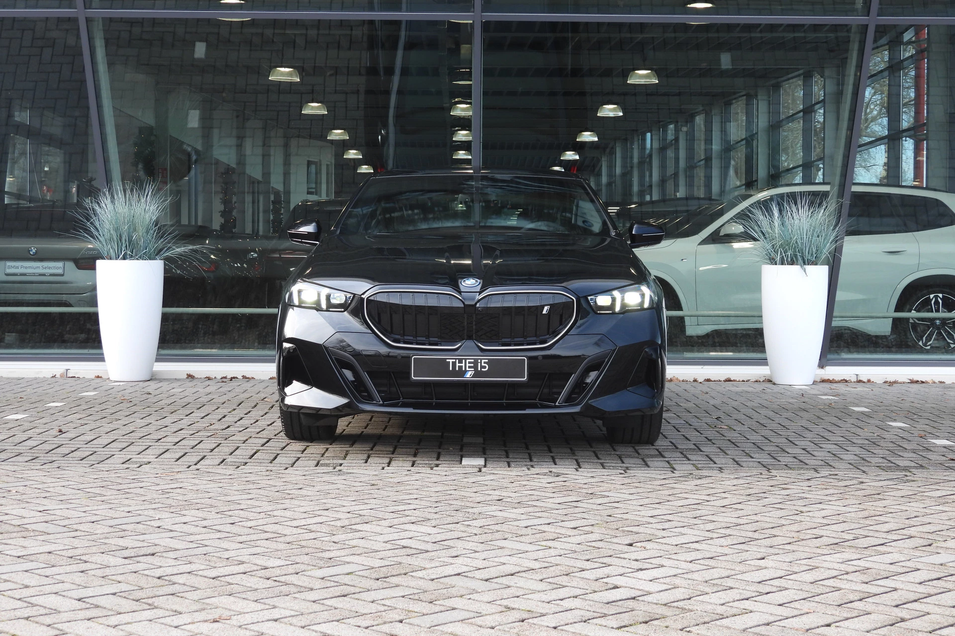 Hoofdafbeelding BMW i5