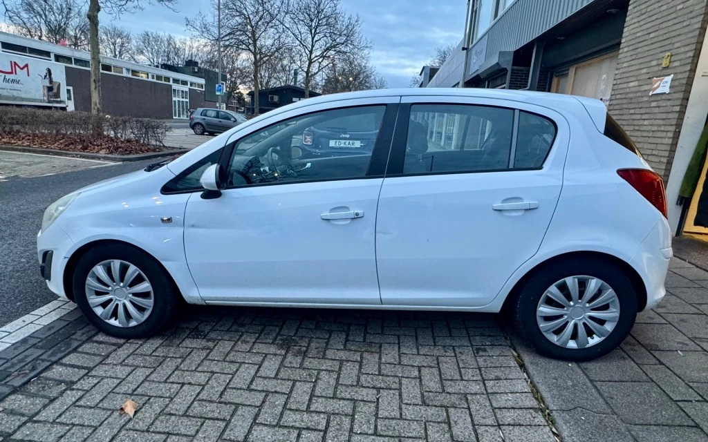 Hoofdafbeelding Opel Corsa