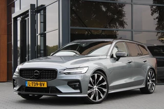 Volvo V60 B4 R-Design | ACC | Styling kit | Camera | Trekhaak