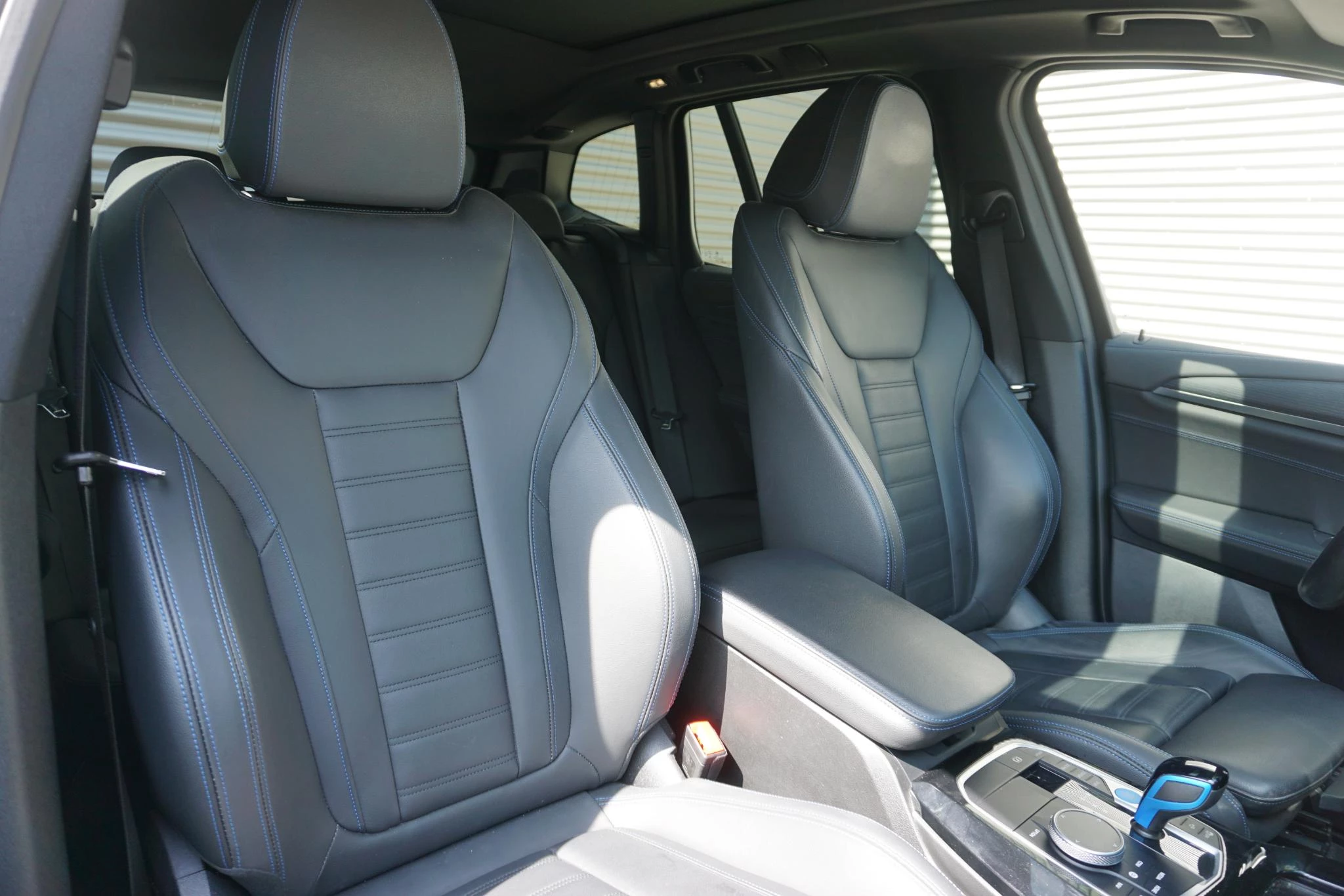 Hoofdafbeelding BMW iX3