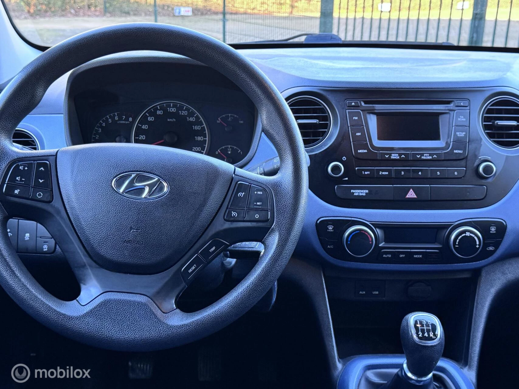 Hoofdafbeelding Hyundai i10