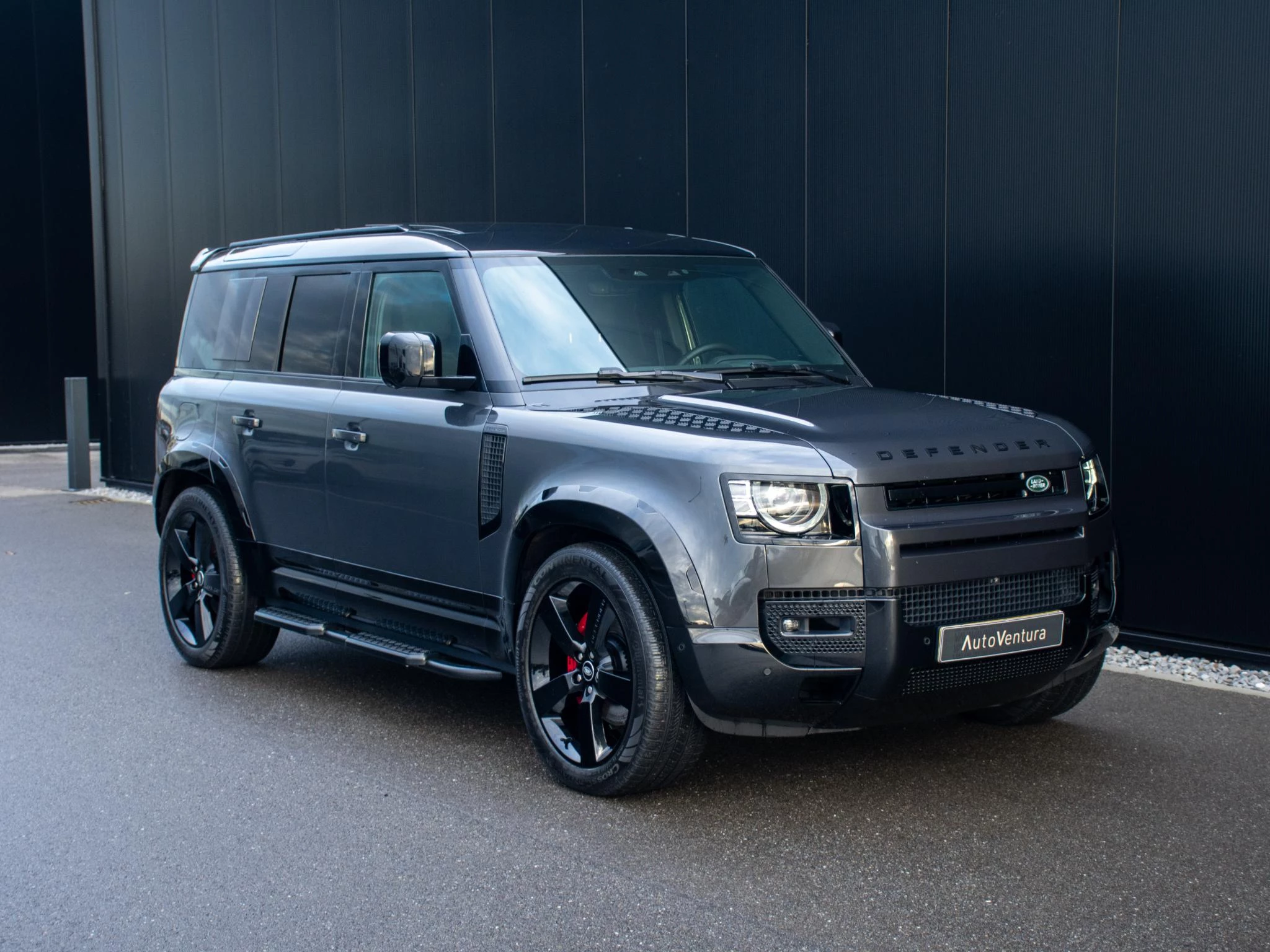 Hoofdafbeelding Land Rover Defender