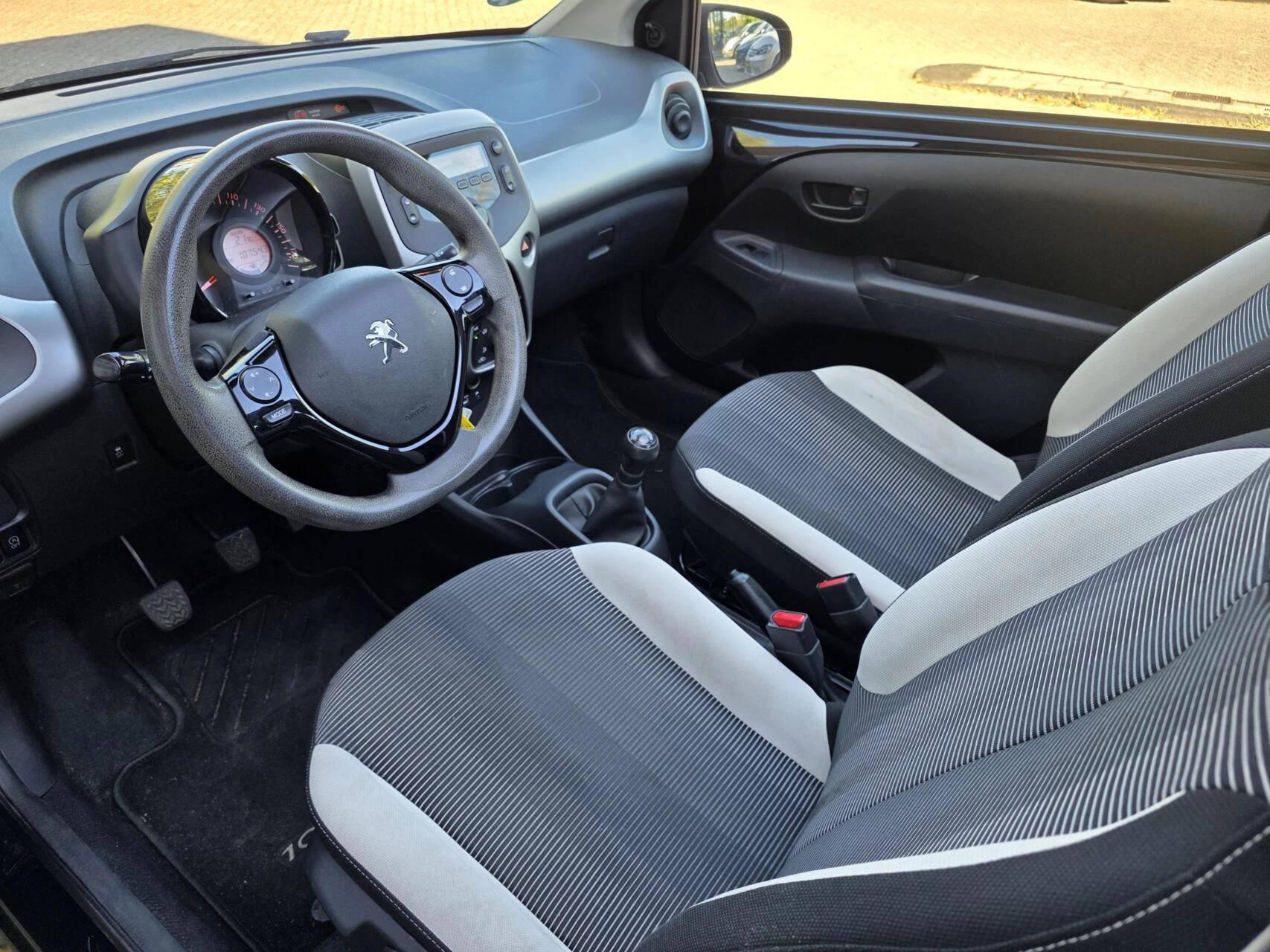 Hoofdafbeelding Peugeot 108