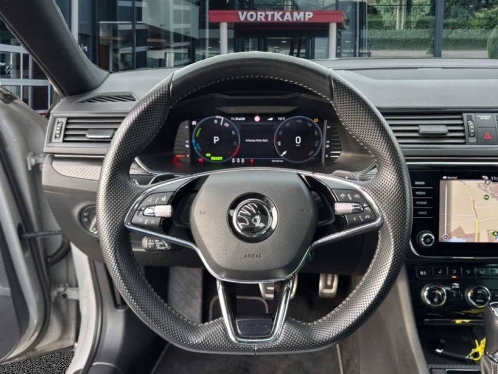 Hoofdafbeelding Škoda Superb