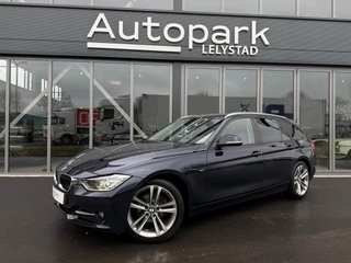 BMW 3-serie Touring 316i Exe Sport Aut Leer Navi 18 inch