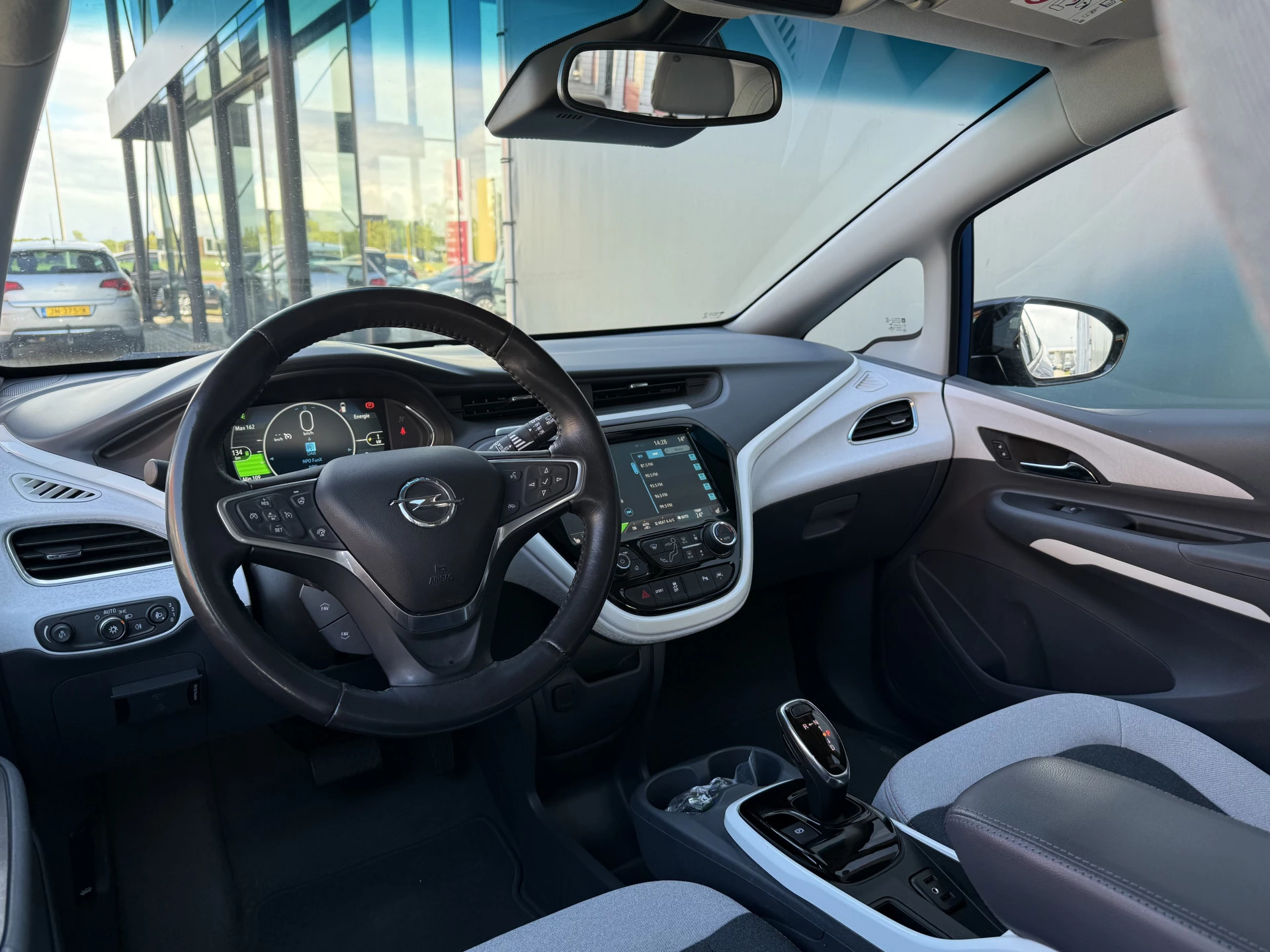 Hoofdafbeelding Opel Ampera-e