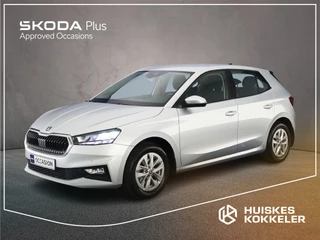 Hoofdafbeelding Škoda Fabia Skoda Fabia Ambition 1.0 TSI 110pk DSG Automaat Cruise control, Parkeersensoren, Airco, Stoelverwarming, DAB, Radio, LED koplampen, App connect, Bluetooth