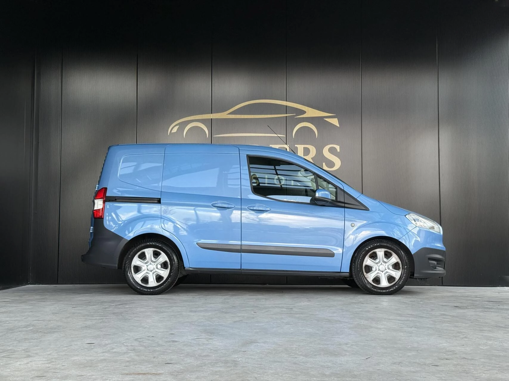 Hoofdafbeelding Ford Transit Courier