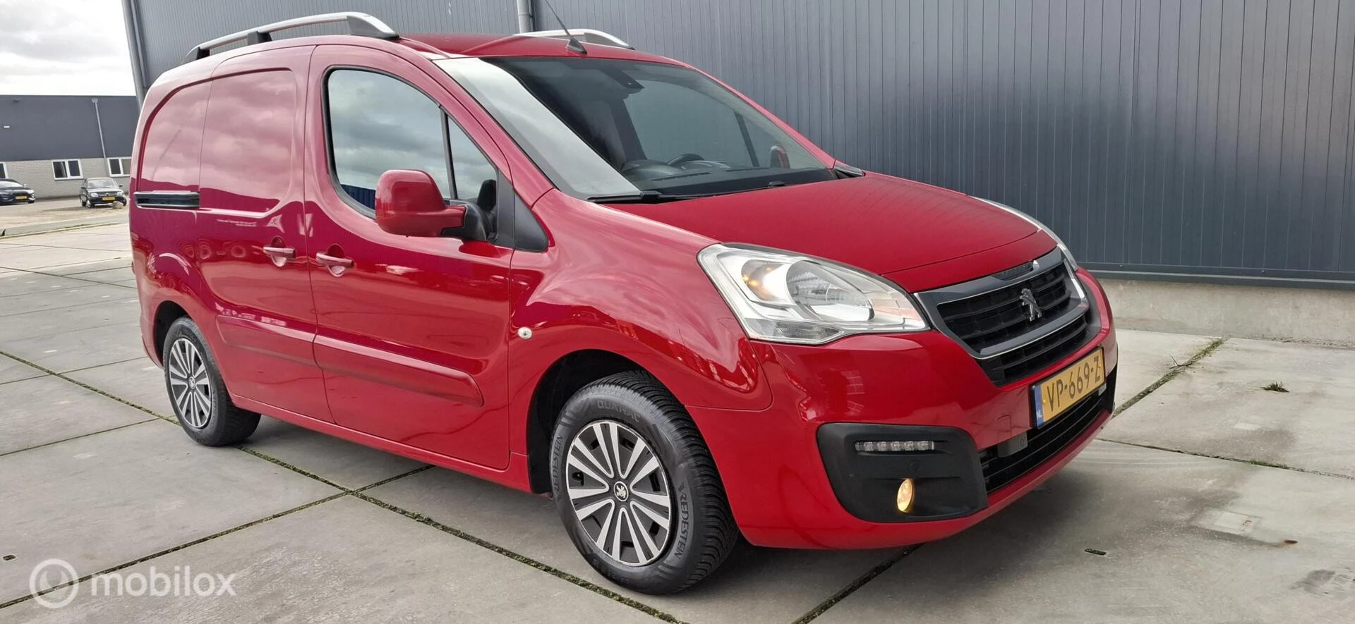 Hoofdafbeelding Peugeot Partner