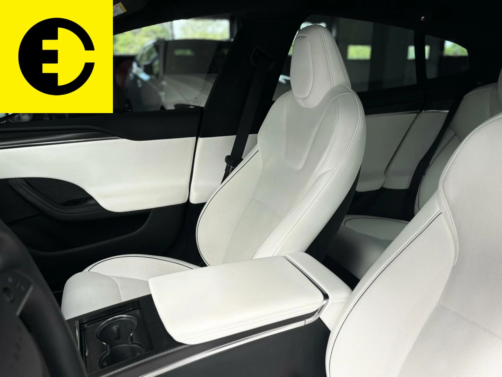 Hoofdafbeelding Tesla Model S
