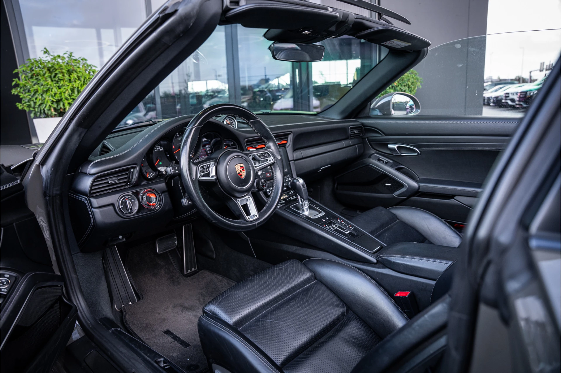 Hoofdafbeelding Porsche 911