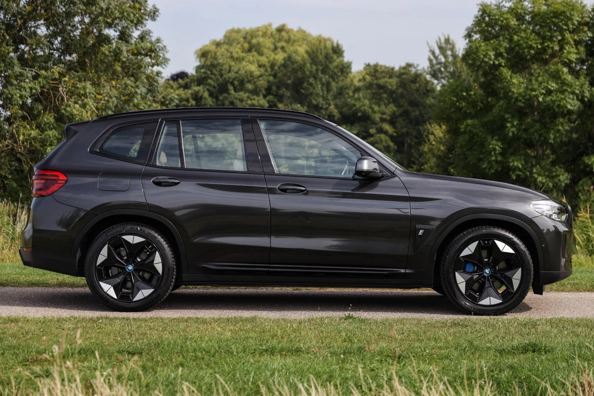 Hoofdafbeelding BMW iX3
