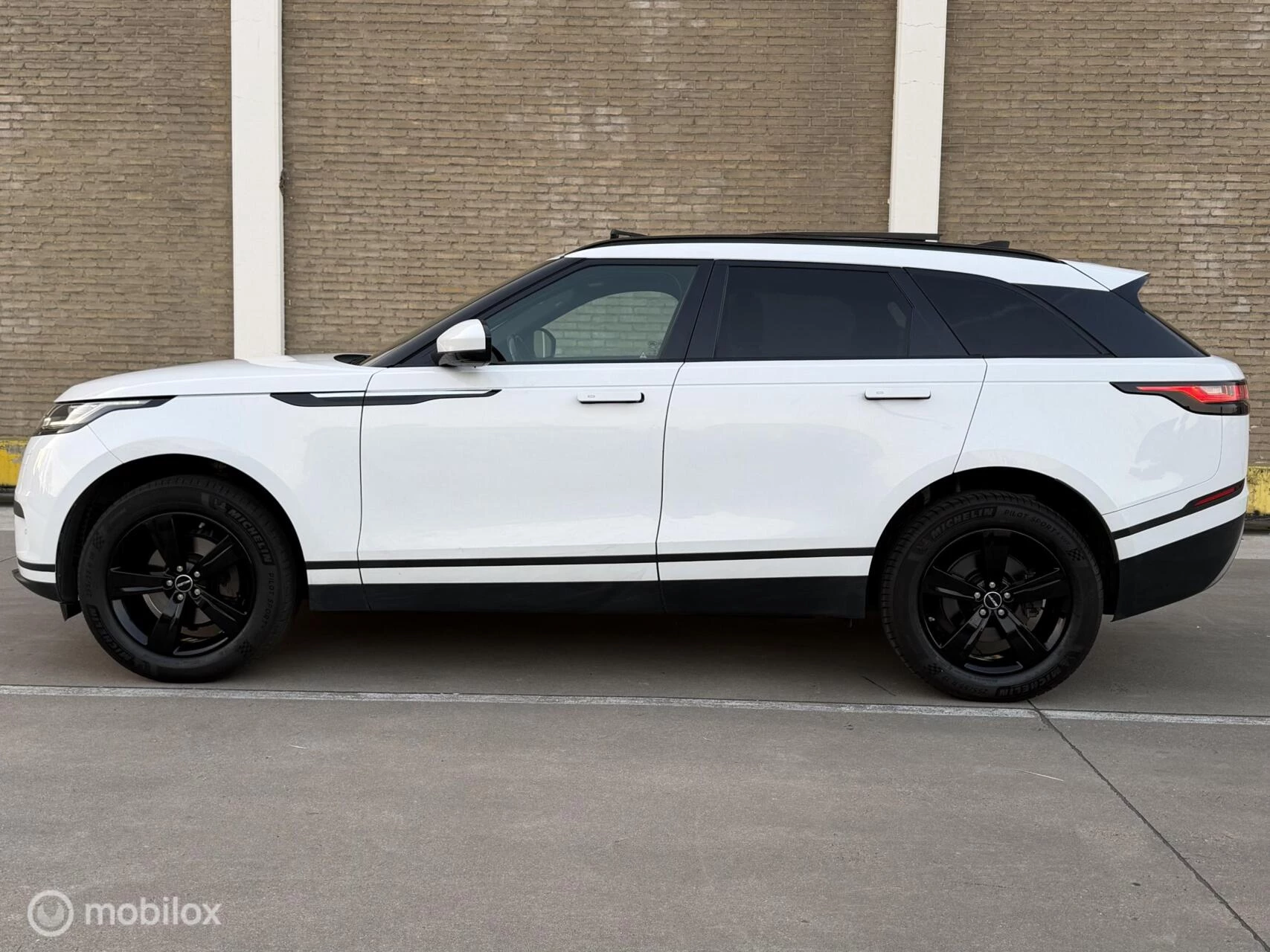 Hoofdafbeelding Land Rover Range Rover Velar