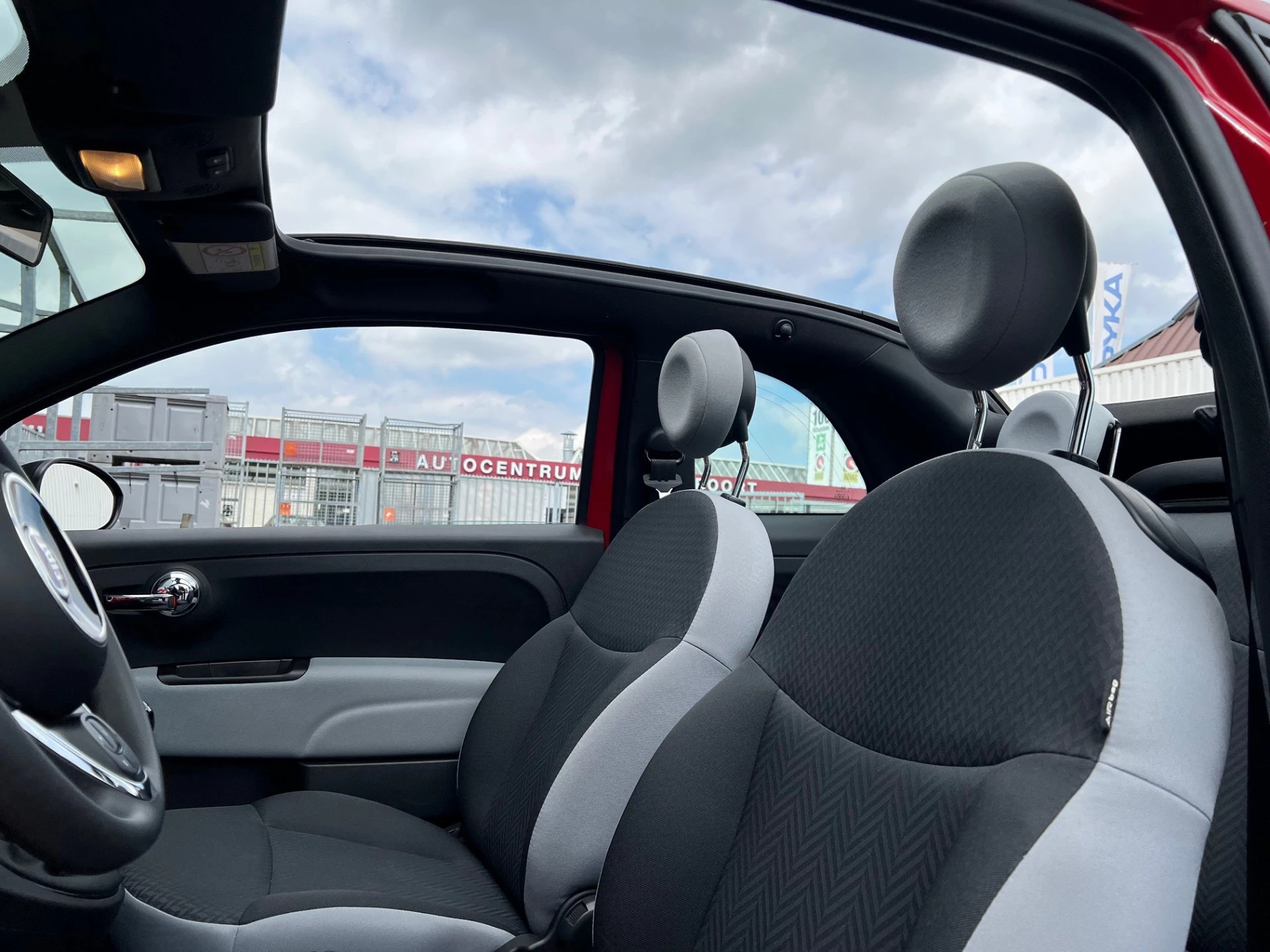 Hoofdafbeelding Fiat 500C