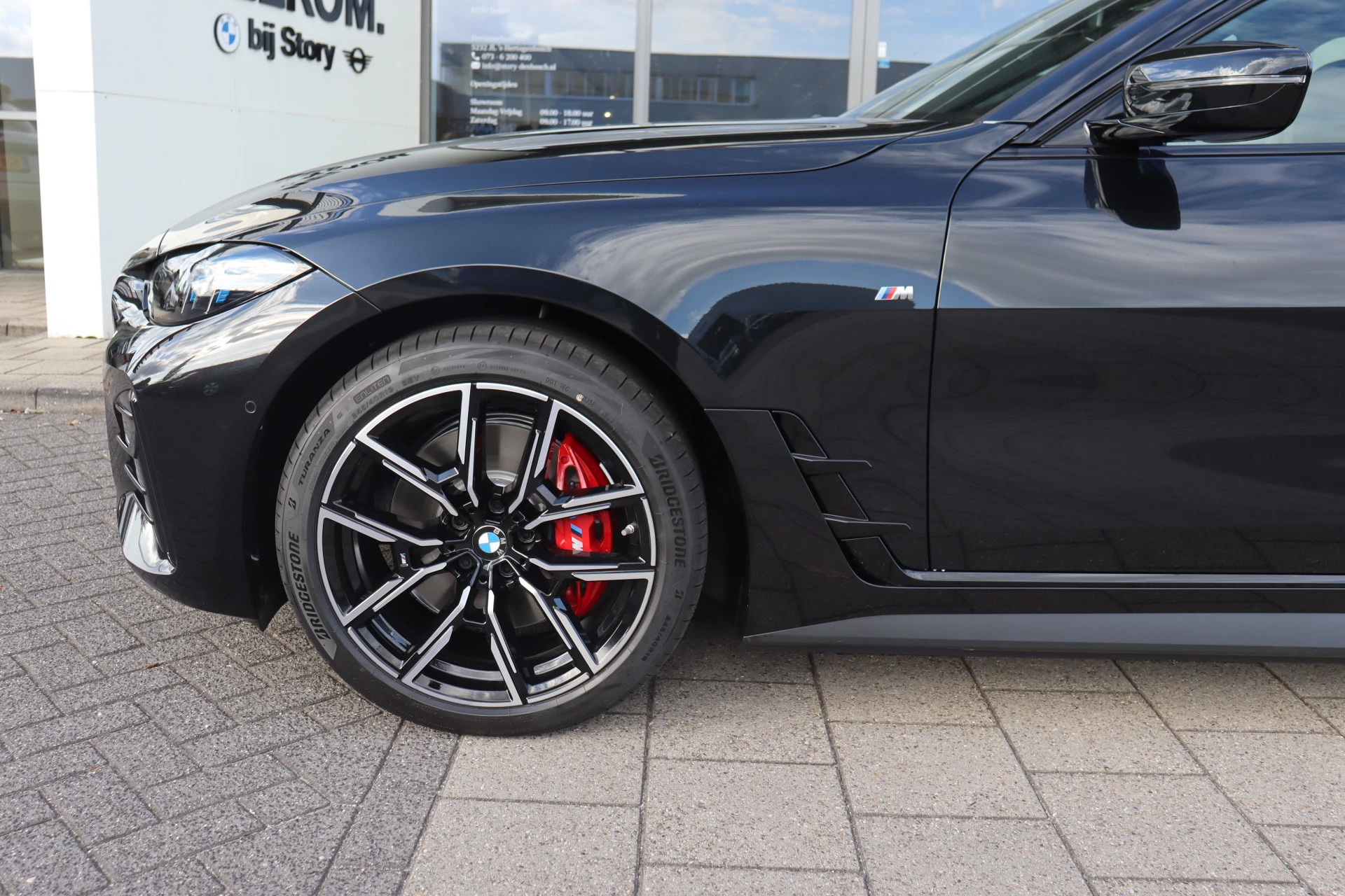 Hoofdafbeelding BMW i4