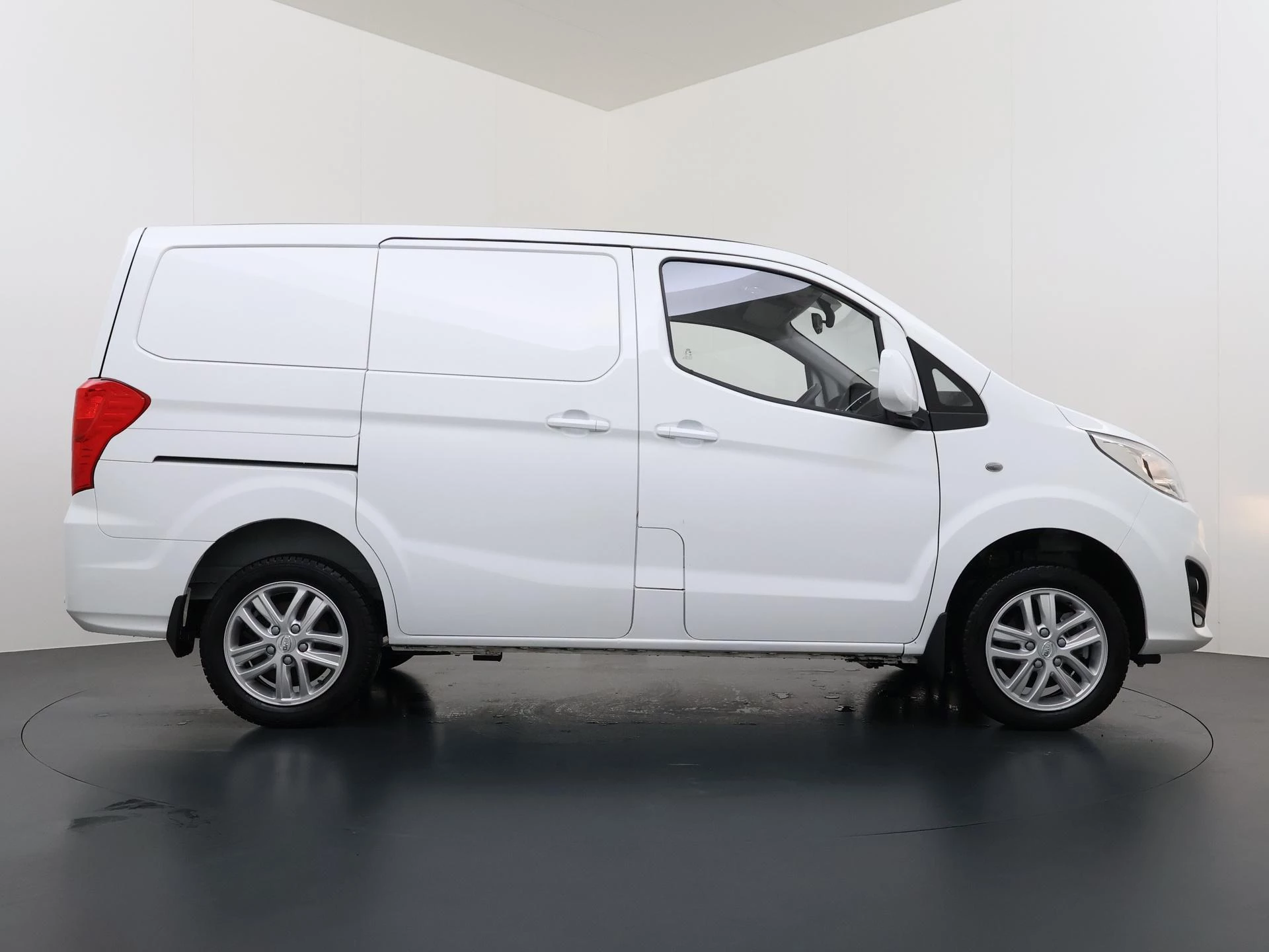 Hoofdafbeelding BYD ETP3