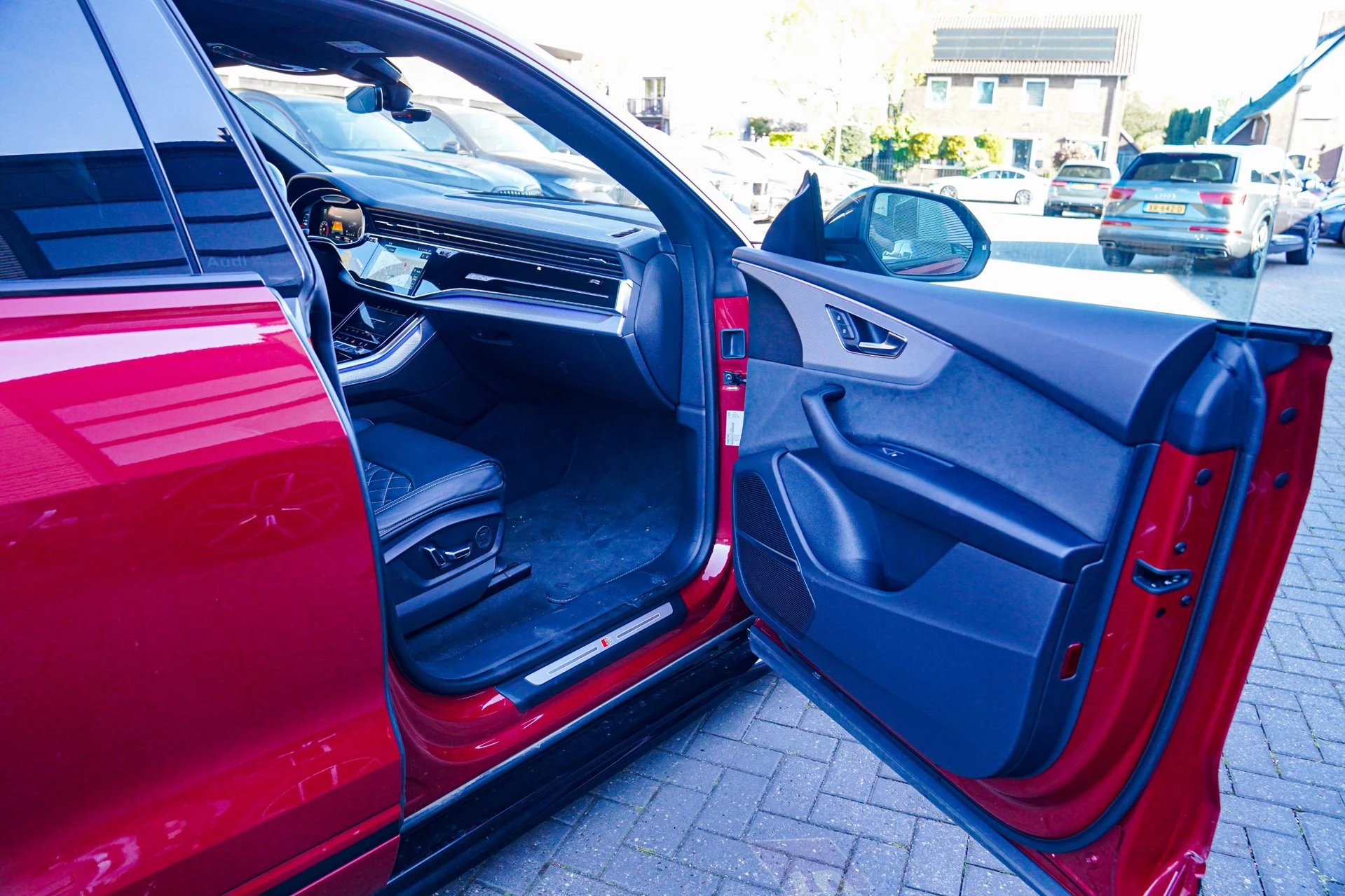 Hoofdafbeelding Audi Q8