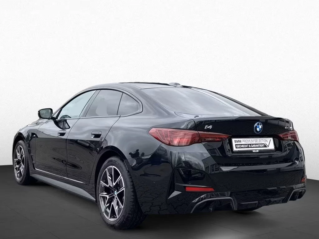 Hoofdafbeelding BMW i4