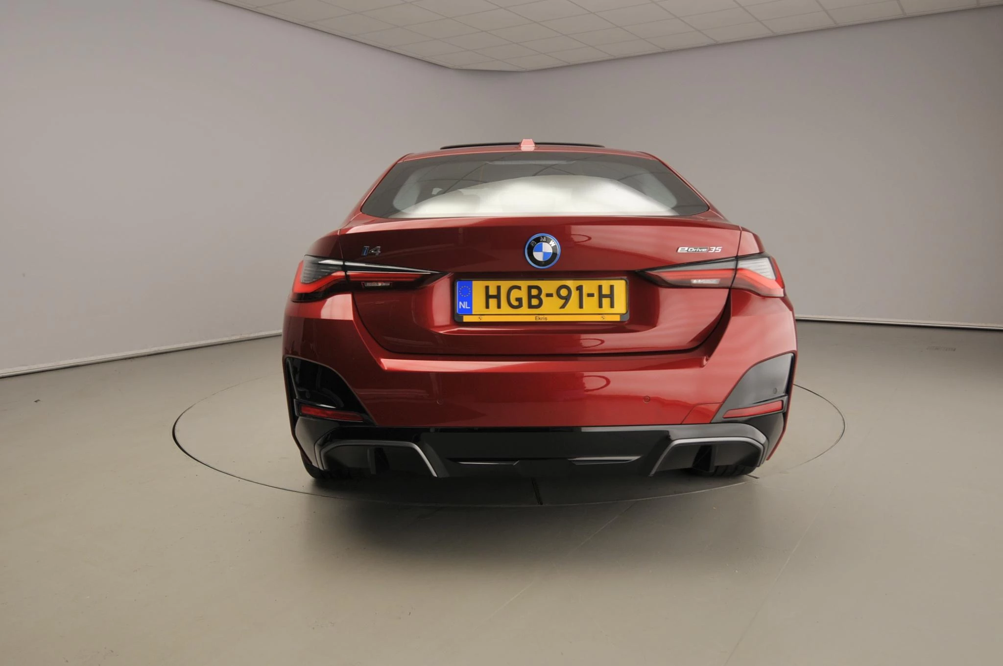 Hoofdafbeelding BMW i4