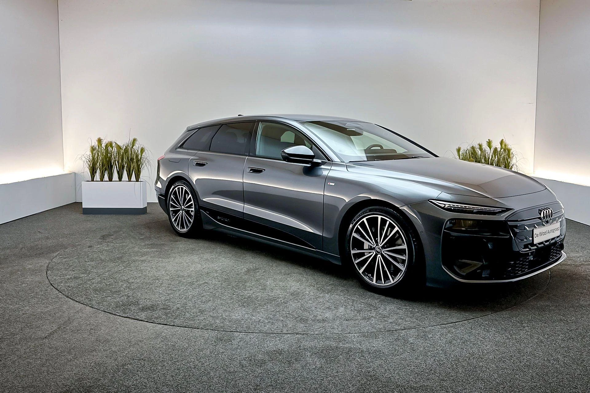 Hoofdafbeelding Audi A6 e-tron