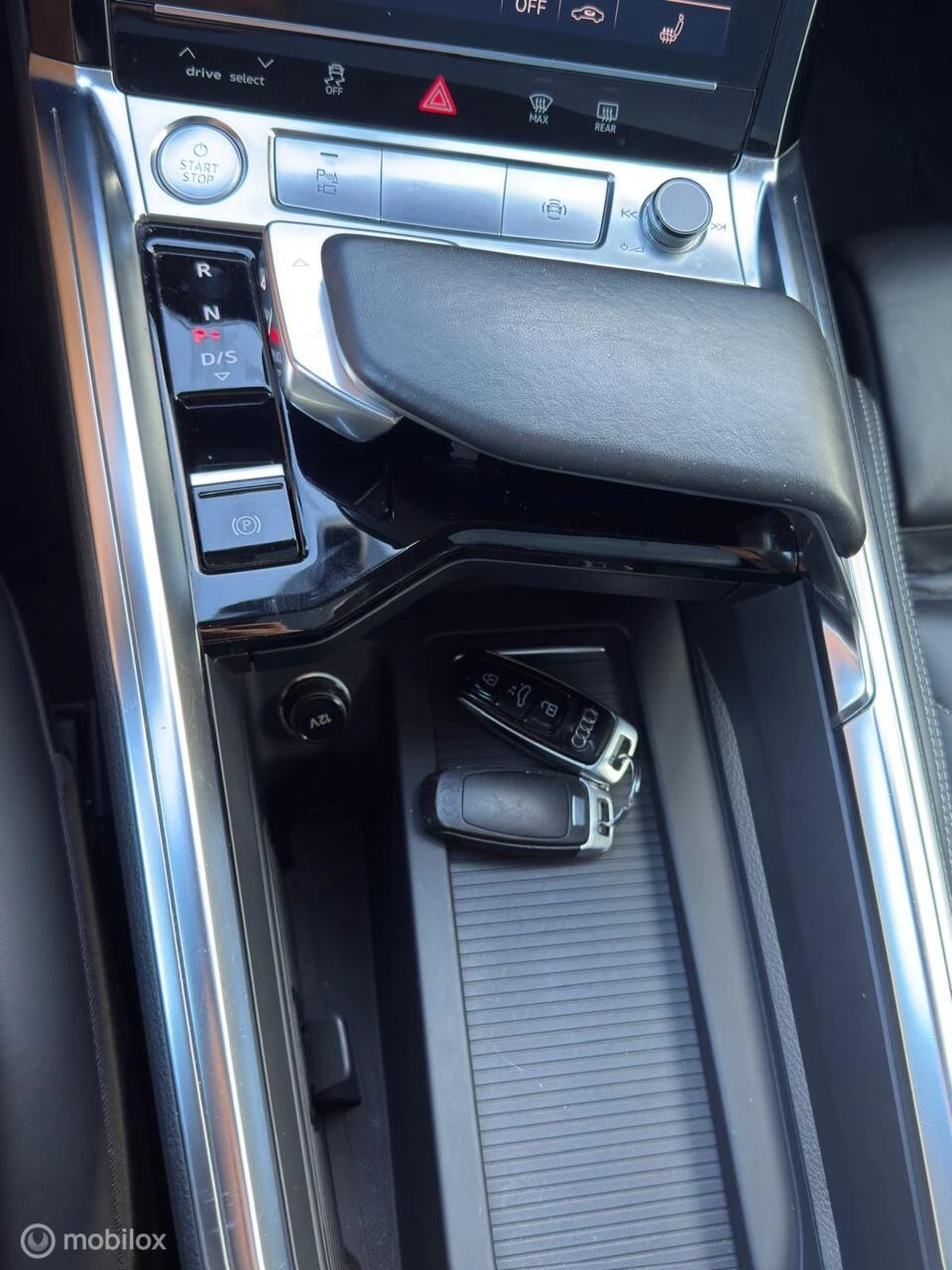 Hoofdafbeelding Audi e-tron