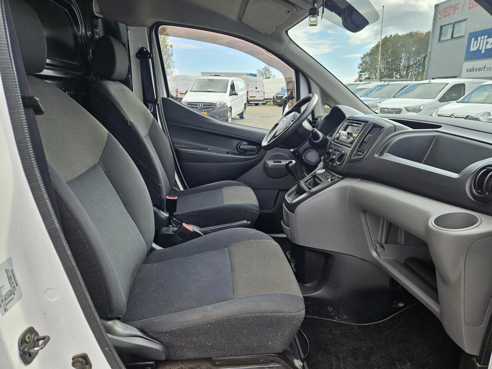 Hoofdafbeelding Nissan NV200