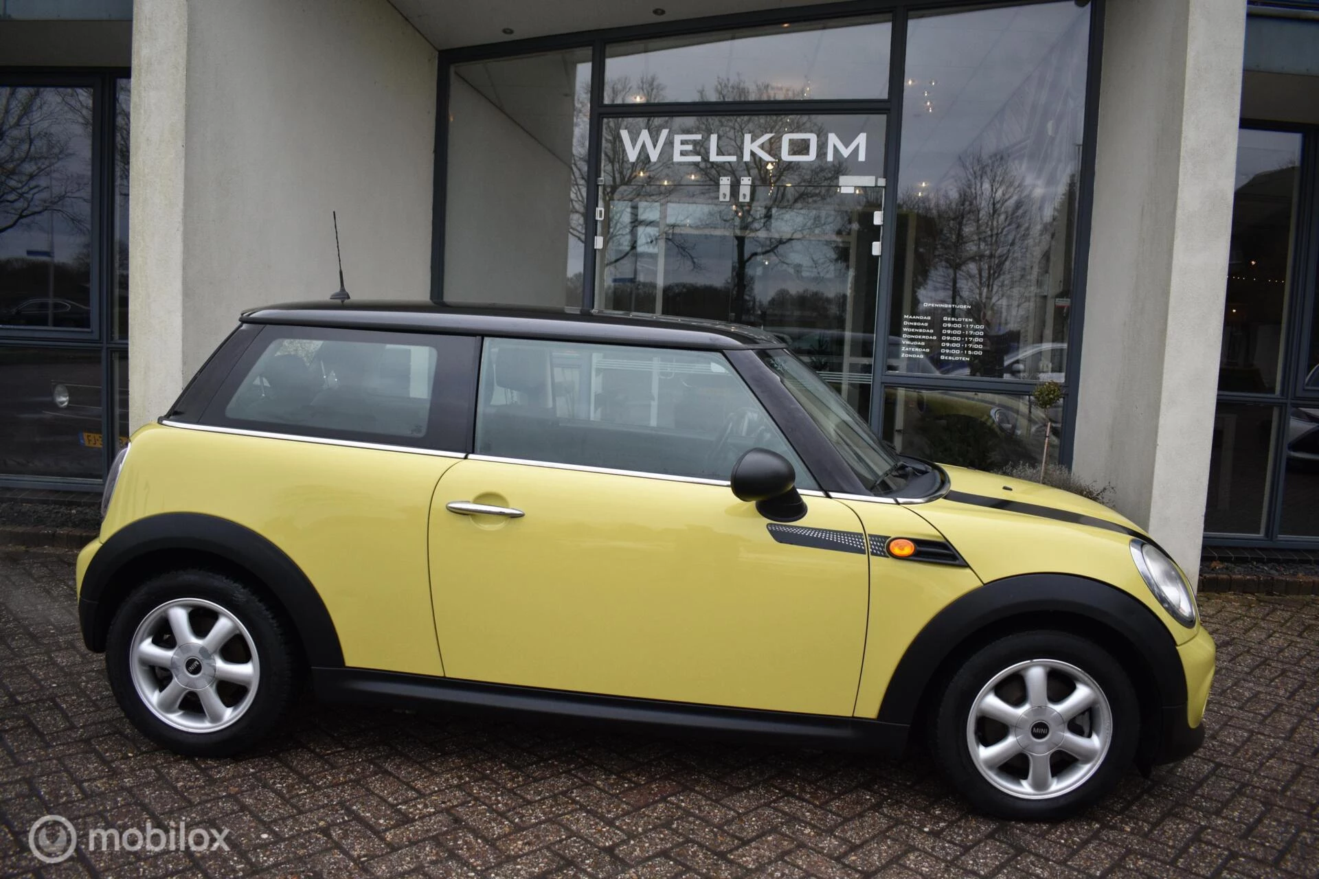 Hoofdafbeelding MINI One