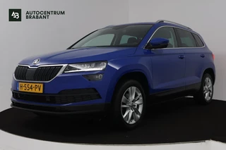Skoda Karoq 1.5 TSI ACT Business Edition (TREKHAAK, STOELVERVARMING, ACHTERUITIJCAMERA, SFEERVERLICHTING, , NAVIGATIE, CAMERA)