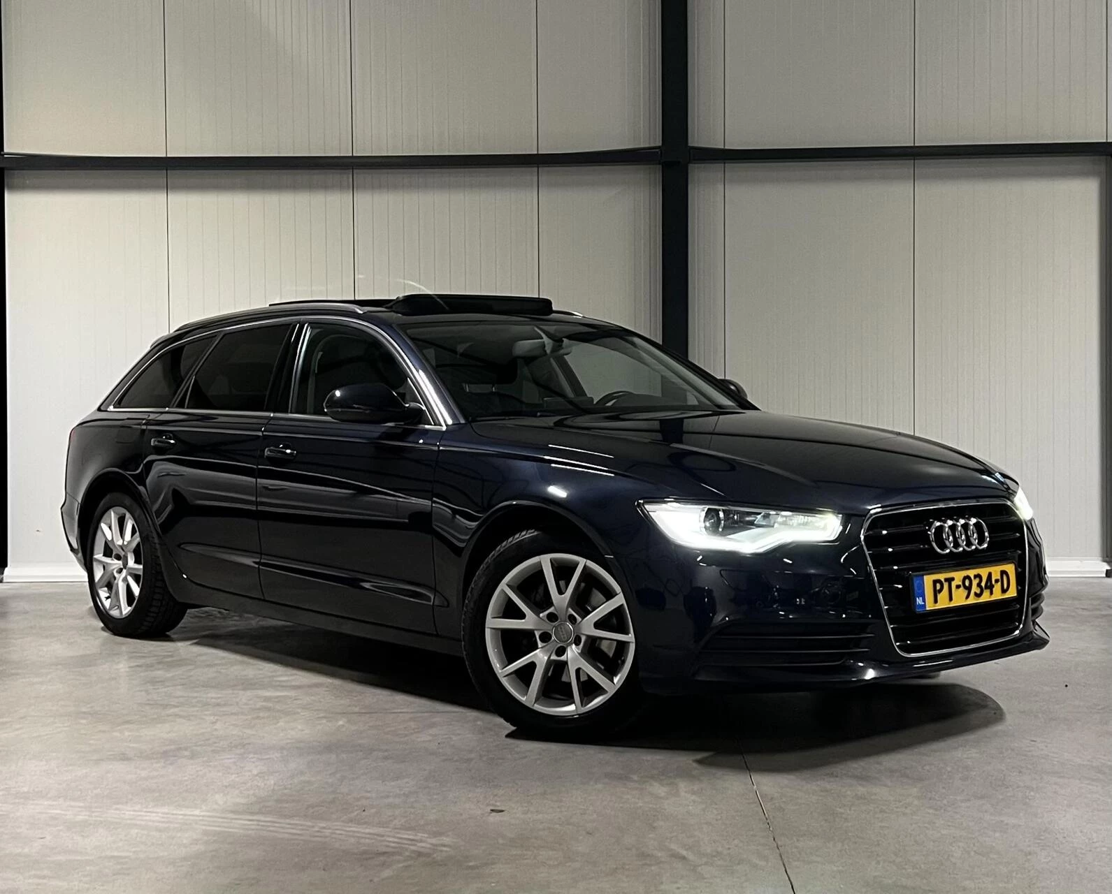 Hoofdafbeelding Audi A6
