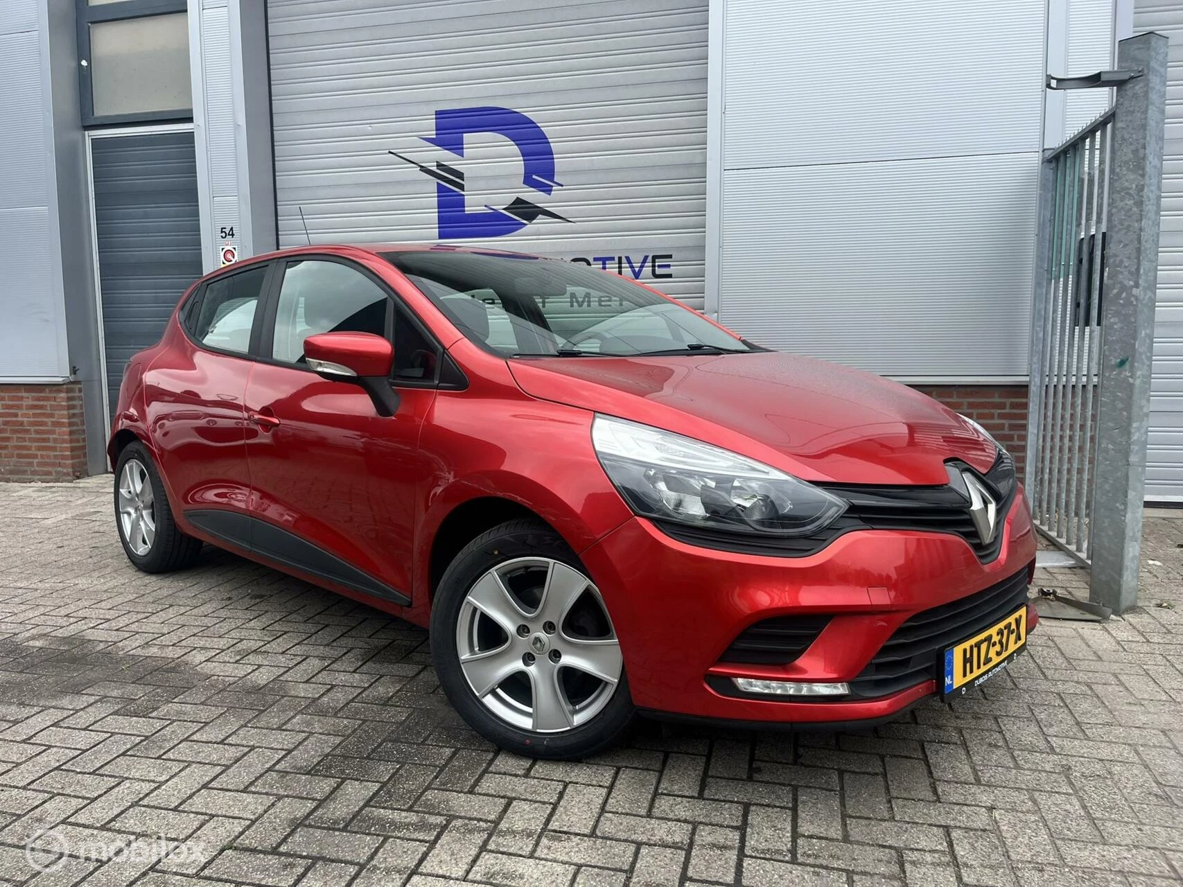 Hoofdafbeelding Renault Clio