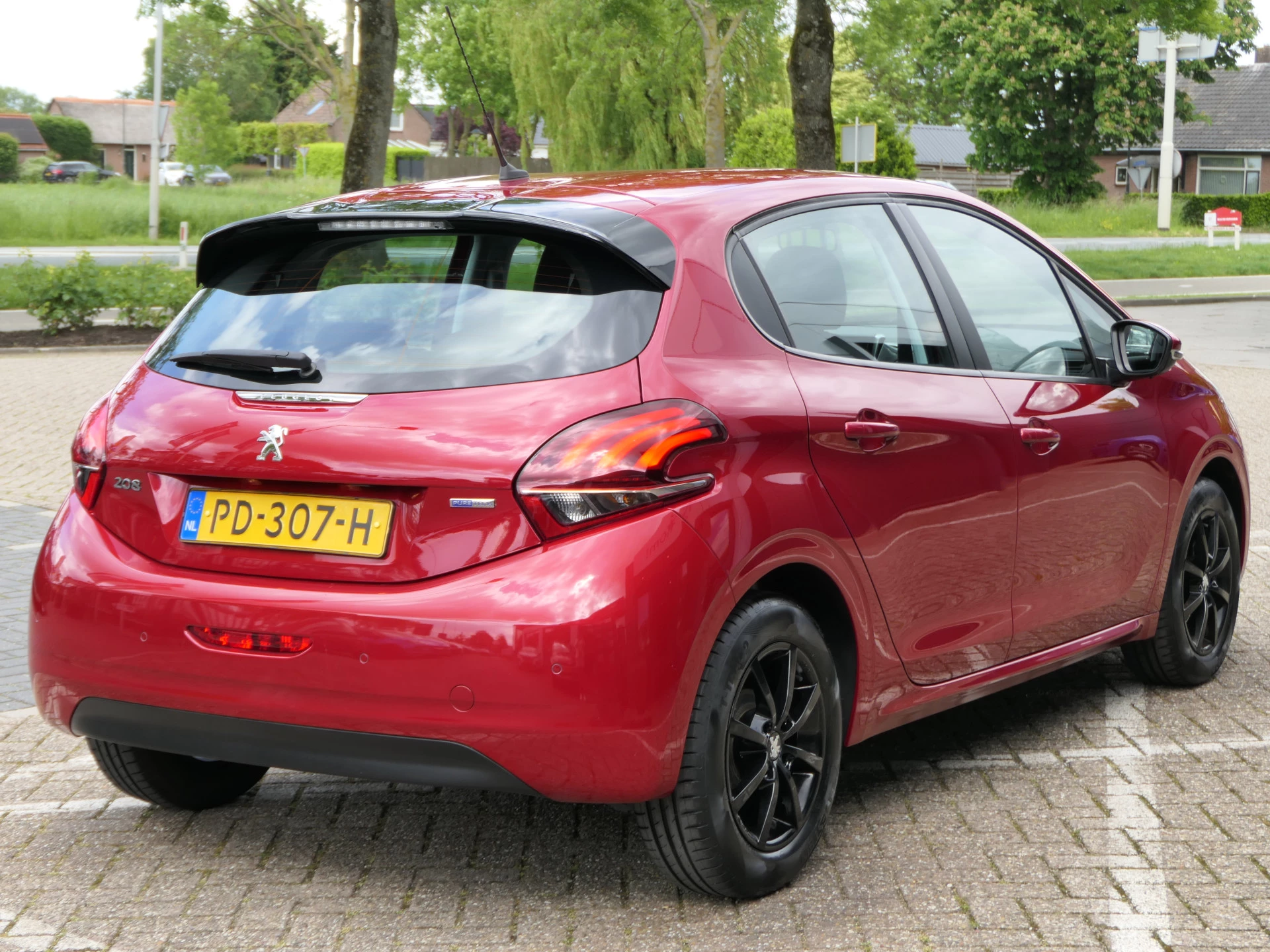Hoofdafbeelding Peugeot 208