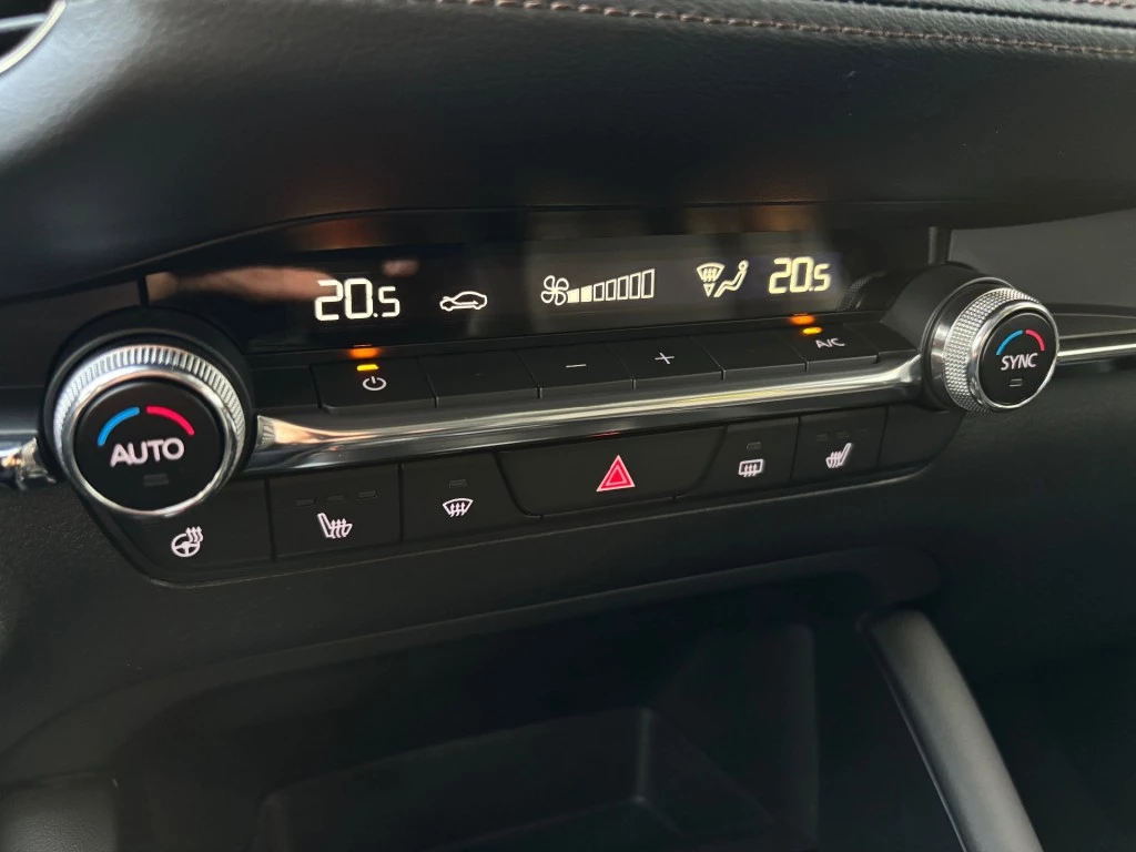 Hoofdafbeelding Mazda 3