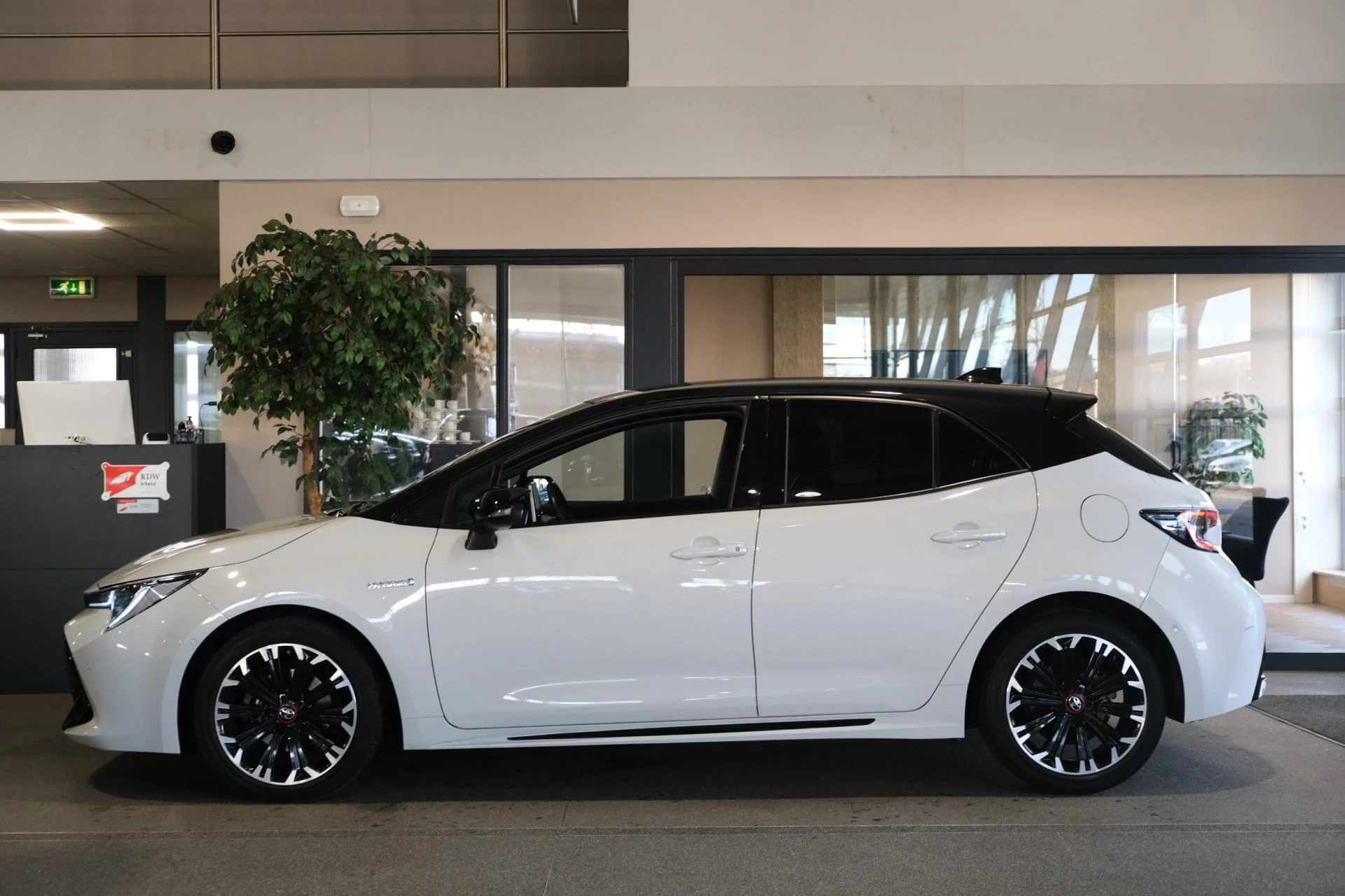 Hoofdafbeelding Toyota Corolla