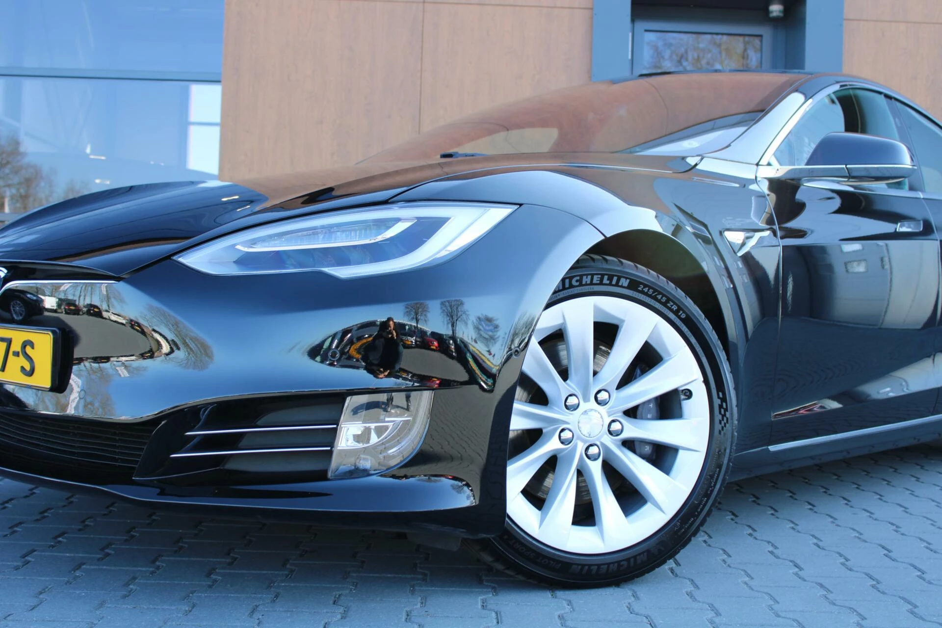 Hoofdafbeelding Tesla Model S