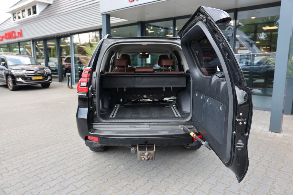 Hoofdafbeelding Toyota Land Cruiser