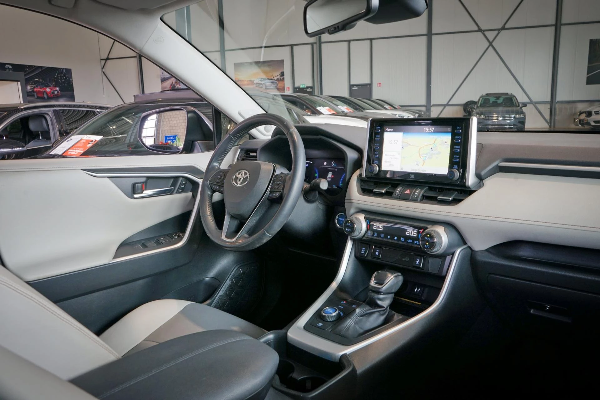 Hoofdafbeelding Toyota RAV4