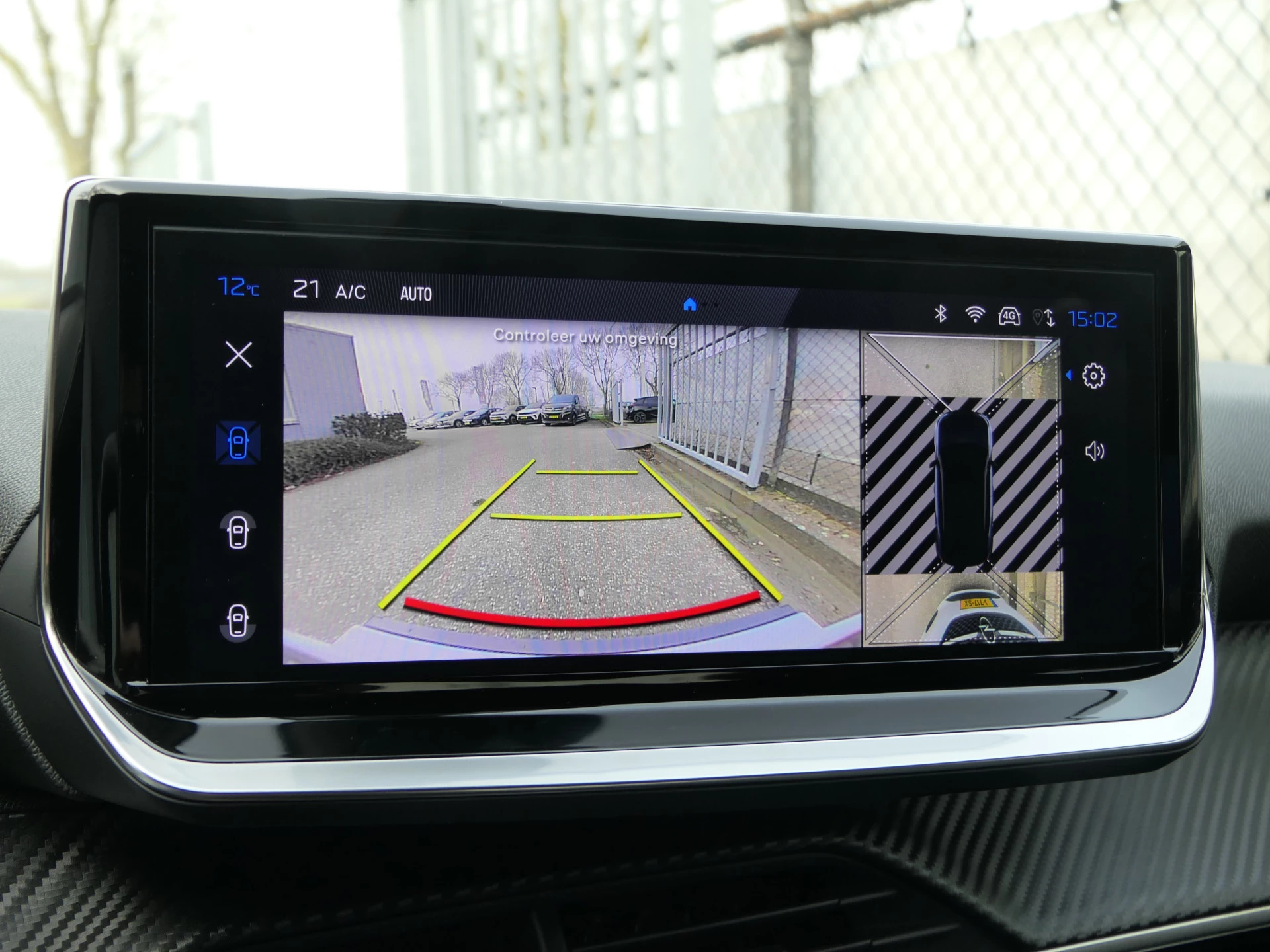 Hoofdafbeelding Peugeot e-2008