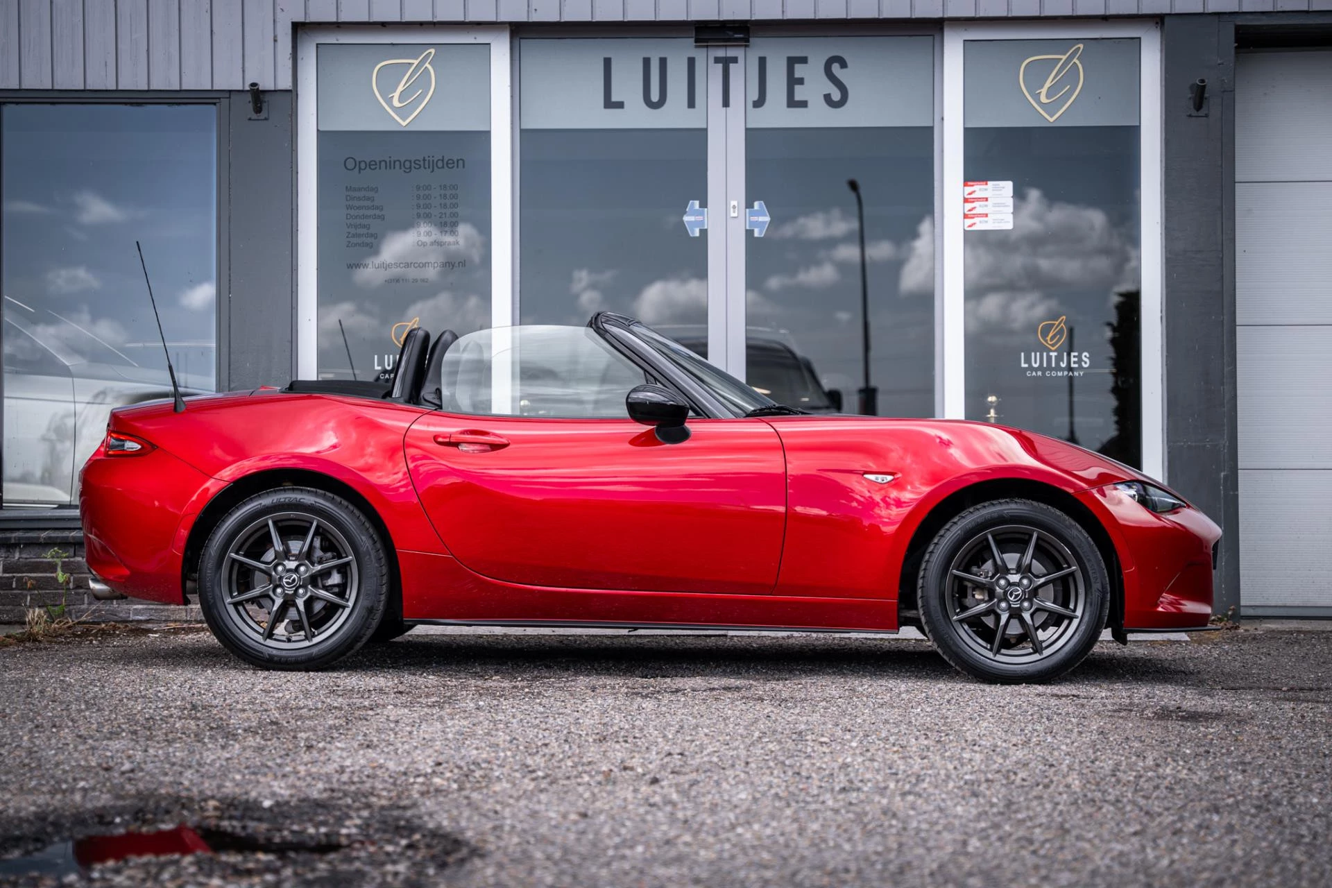 Hoofdafbeelding Mazda MX-5