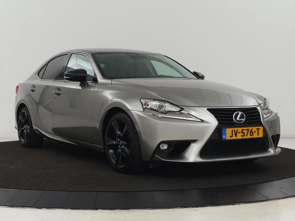 Hoofdafbeelding Lexus IS
