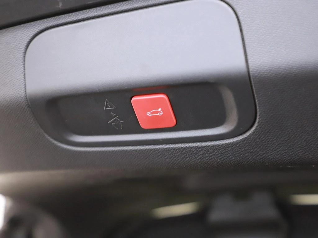 Hoofdafbeelding Peugeot 408