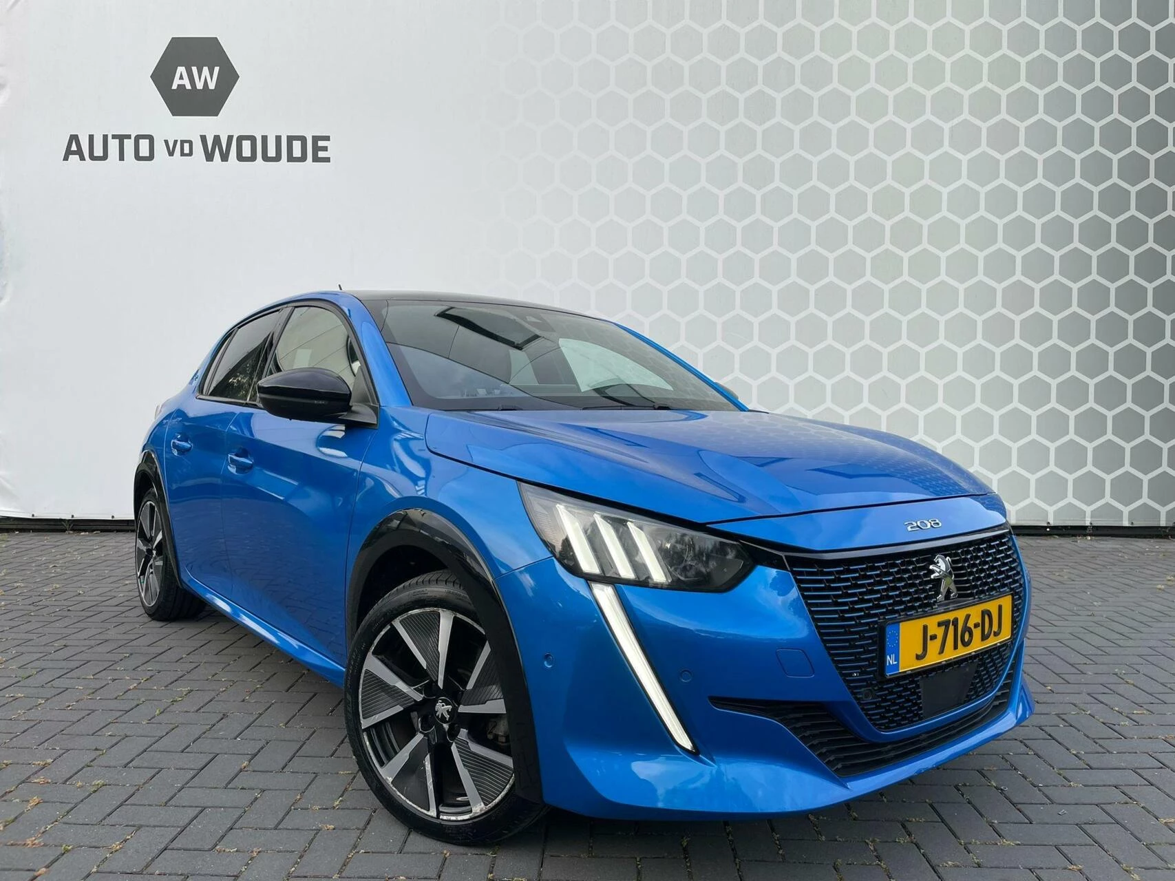 Hoofdafbeelding Peugeot e-208