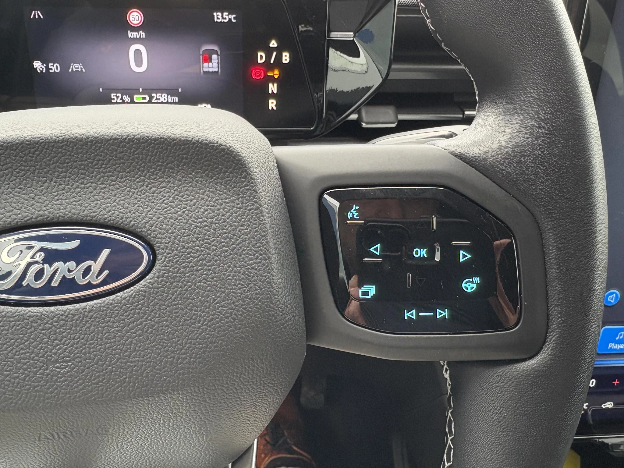 Hoofdafbeelding Ford Explorer