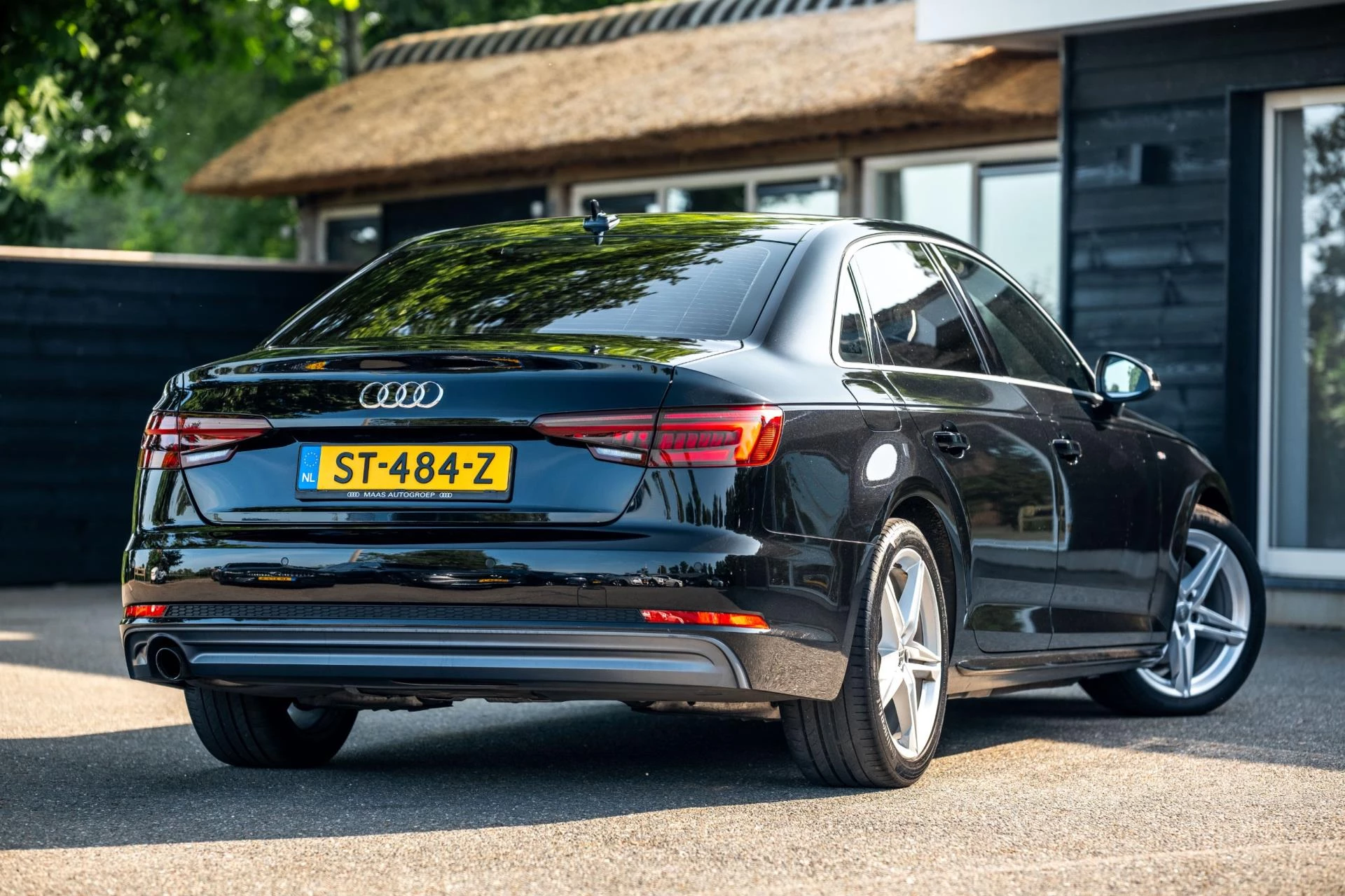 Hoofdafbeelding Audi A4