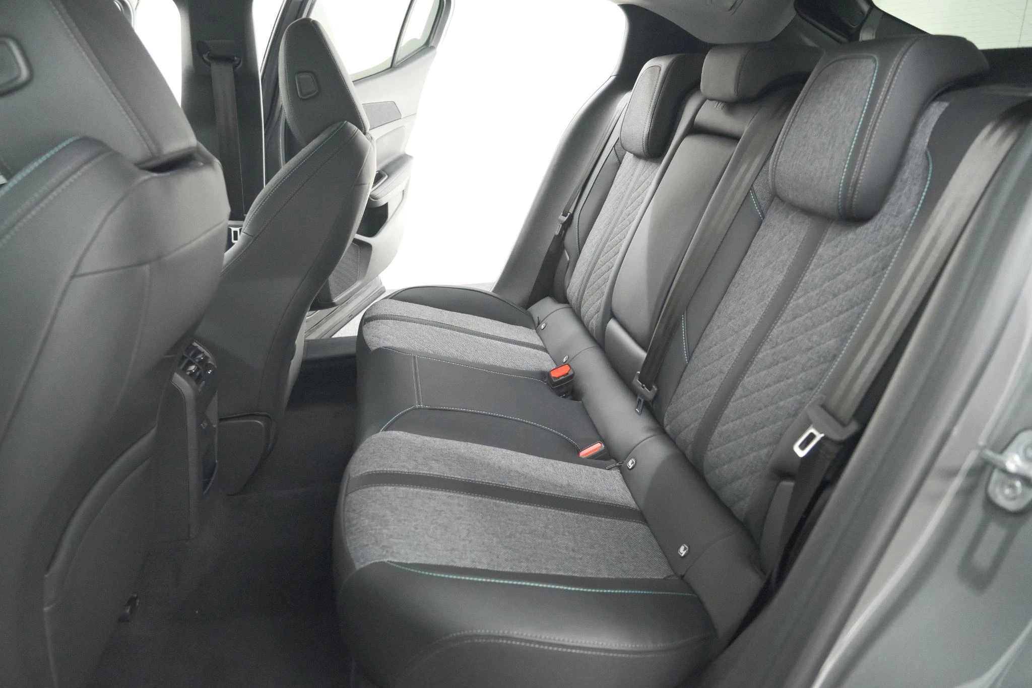 Hoofdafbeelding Peugeot 408
